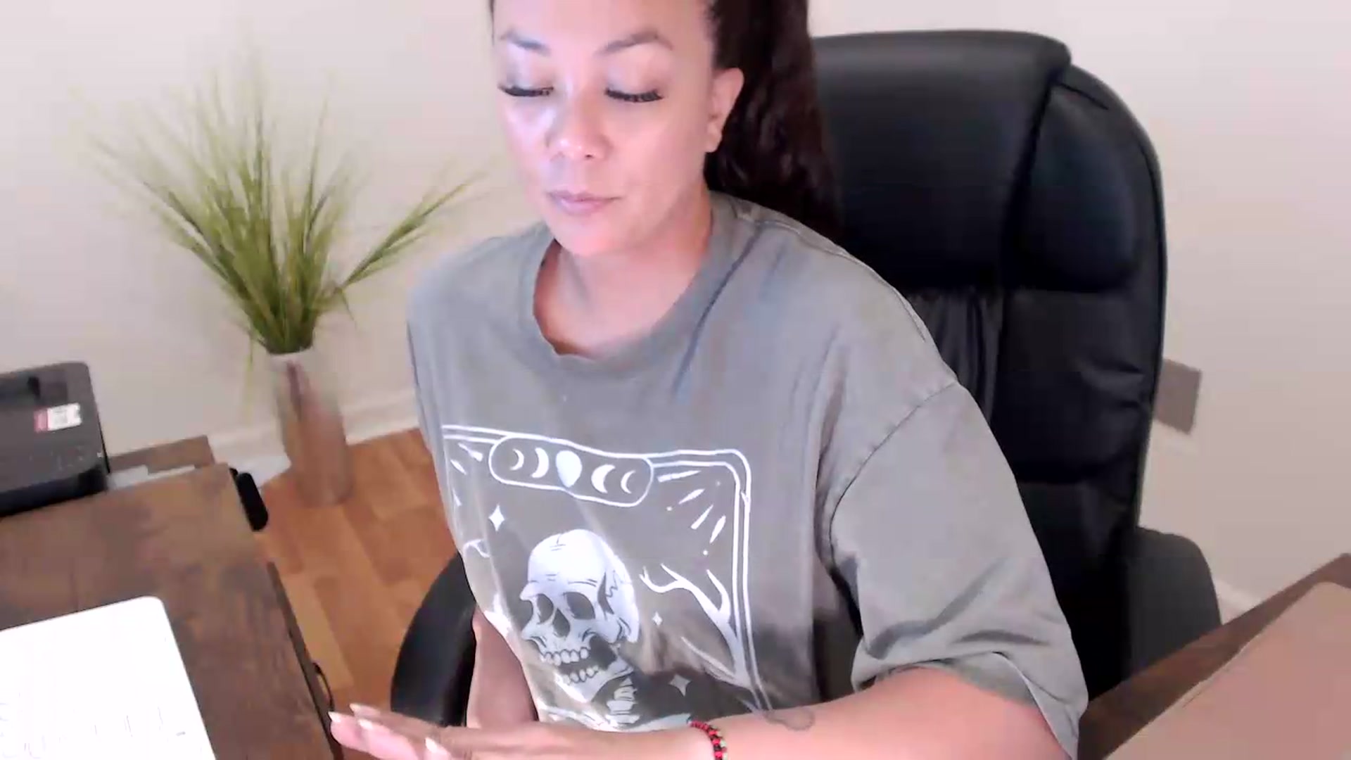 Gallery image thumbnail from CoconutCreme's myfreecams stream on, 09/10/2026, 17:52 image 17 of 20