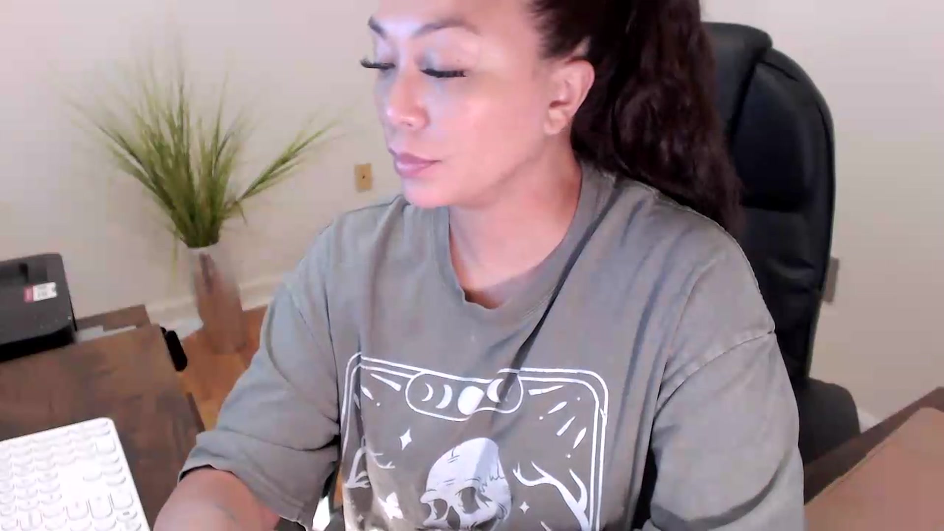 Gallery image thumbnail from CoconutCreme's myfreecams stream on, 09/10/2026, 17:52 image 11 of 20