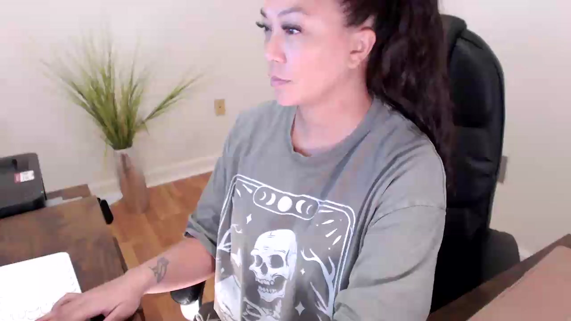Gallery image thumbnail from CoconutCreme's myfreecams stream on, 09/10/2026, 17:52 image 15 of 20