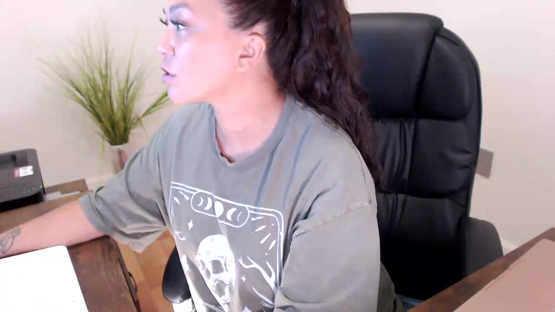 Gallery image thumbnail from CoconutCreme's myfreecams stream on, 09/10/2026, 17:52 image 20 of 20