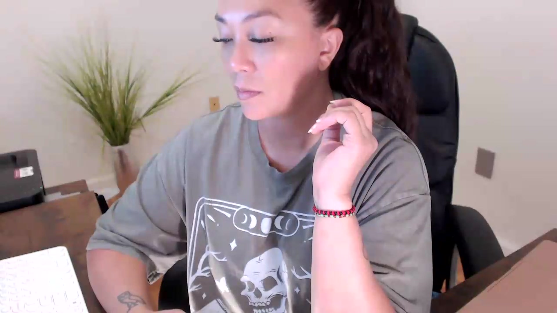 Gallery image thumbnail from CoconutCreme's myfreecams stream on, 09/10/2026, 17:52 image 5 of 20