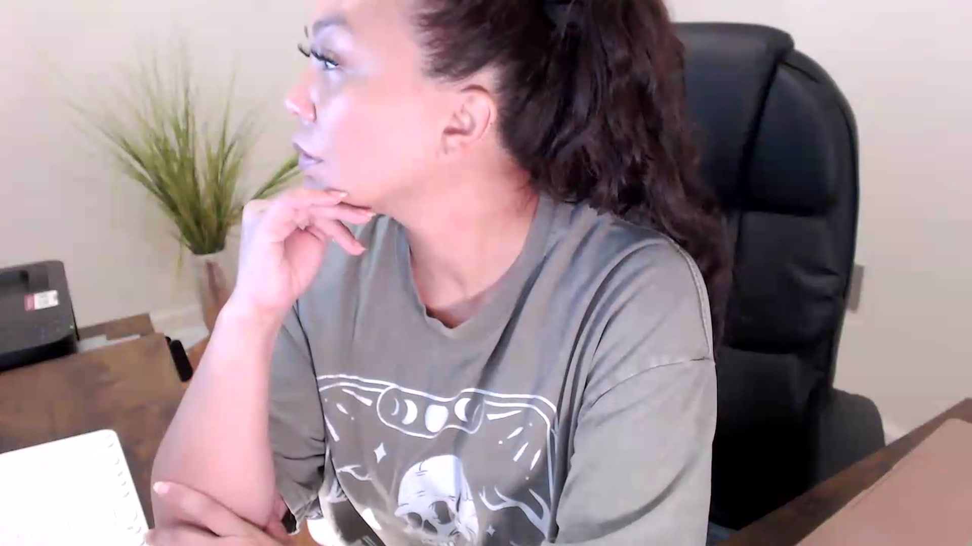 Gallery image thumbnail from CoconutCreme's myfreecams stream on, 09/10/2026, 17:52 image 13 of 20