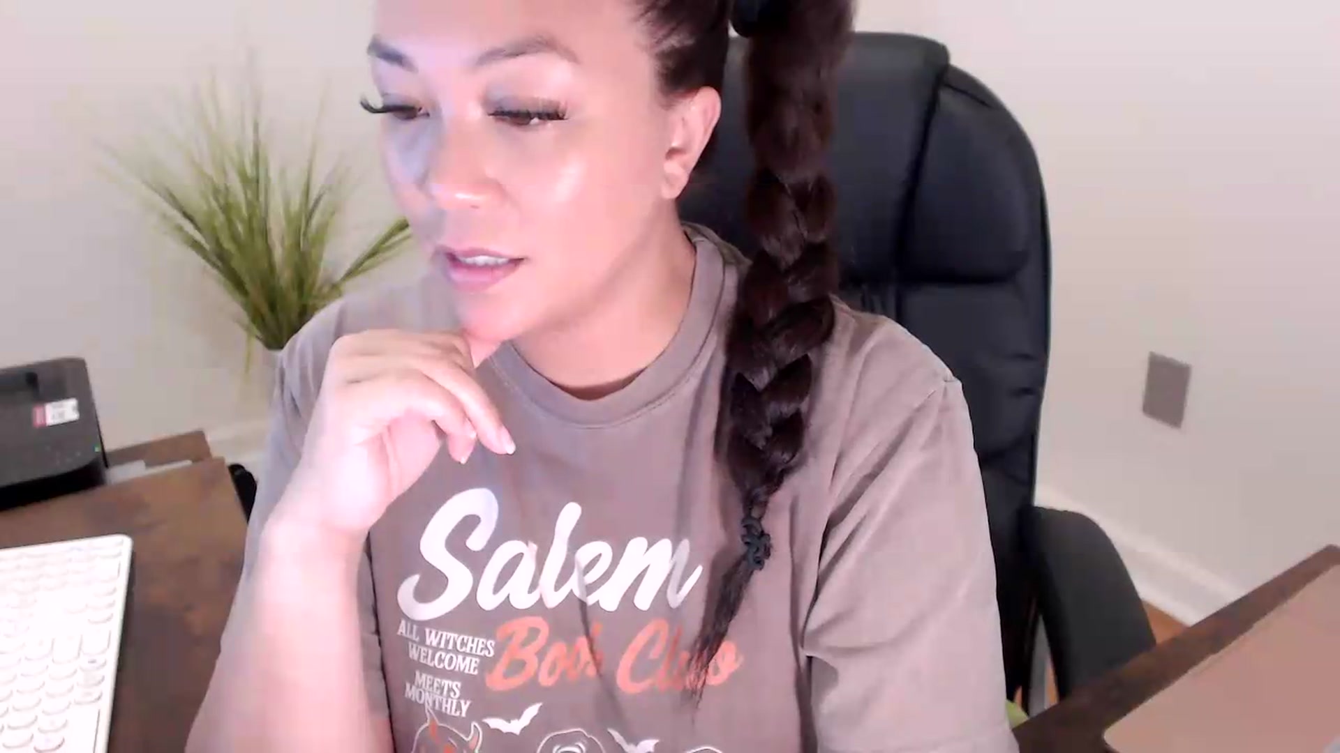 Gallery image thumbnail from CoconutCreme's myfreecams stream on, 09/11/2026, 14:45 image 18 of 20