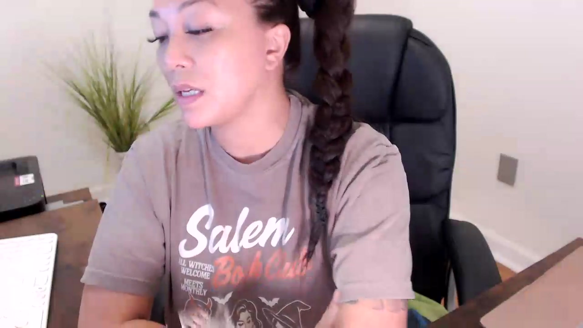 Gallery image thumbnail from CoconutCreme's myfreecams stream on, 09/11/2026, 14:45 image 17 of 20
