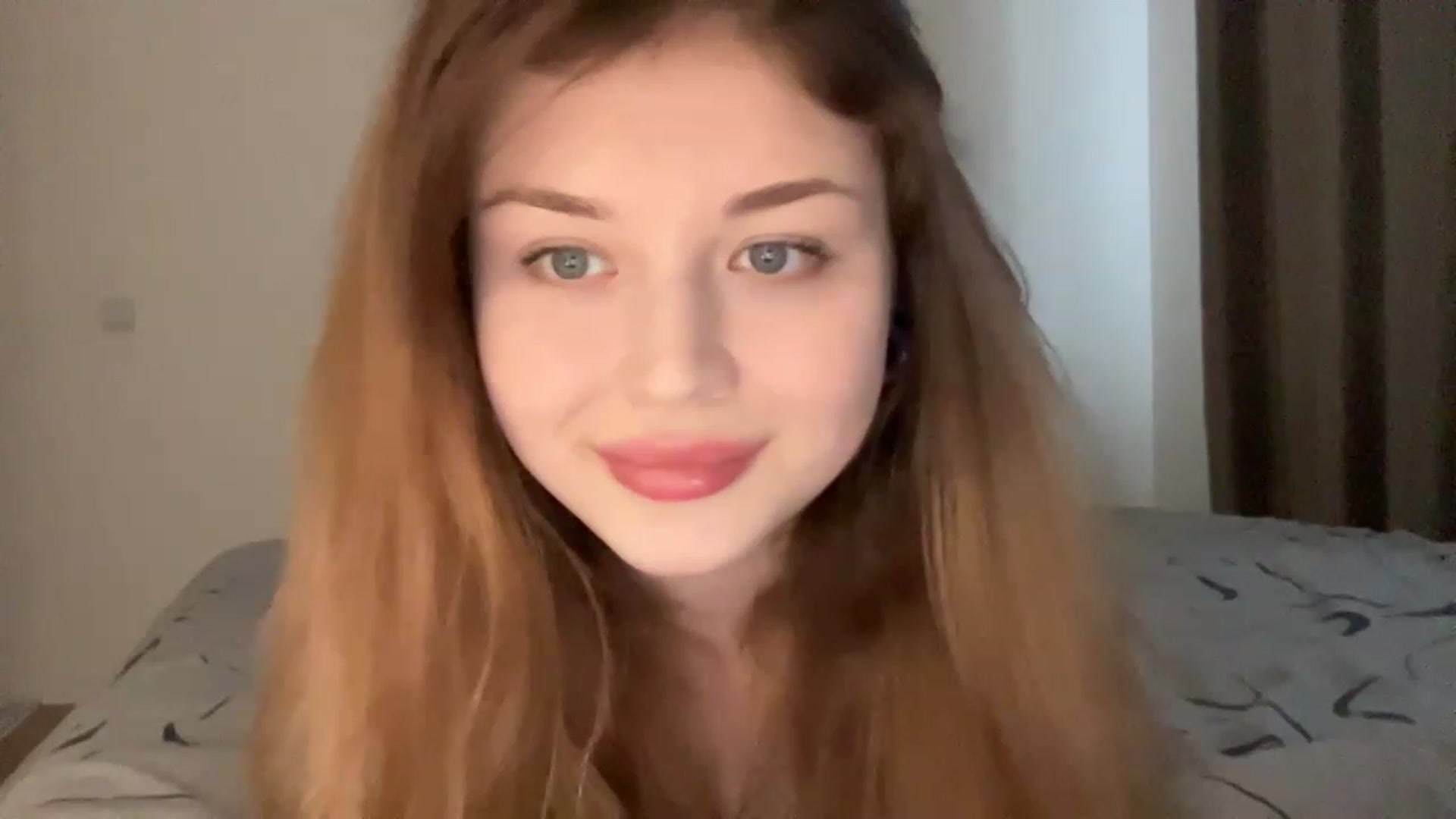 Gallery image thumbnail from Coconut_dream's myfreecams stream on, 04/13/2023, 16:13 image 15 of 20