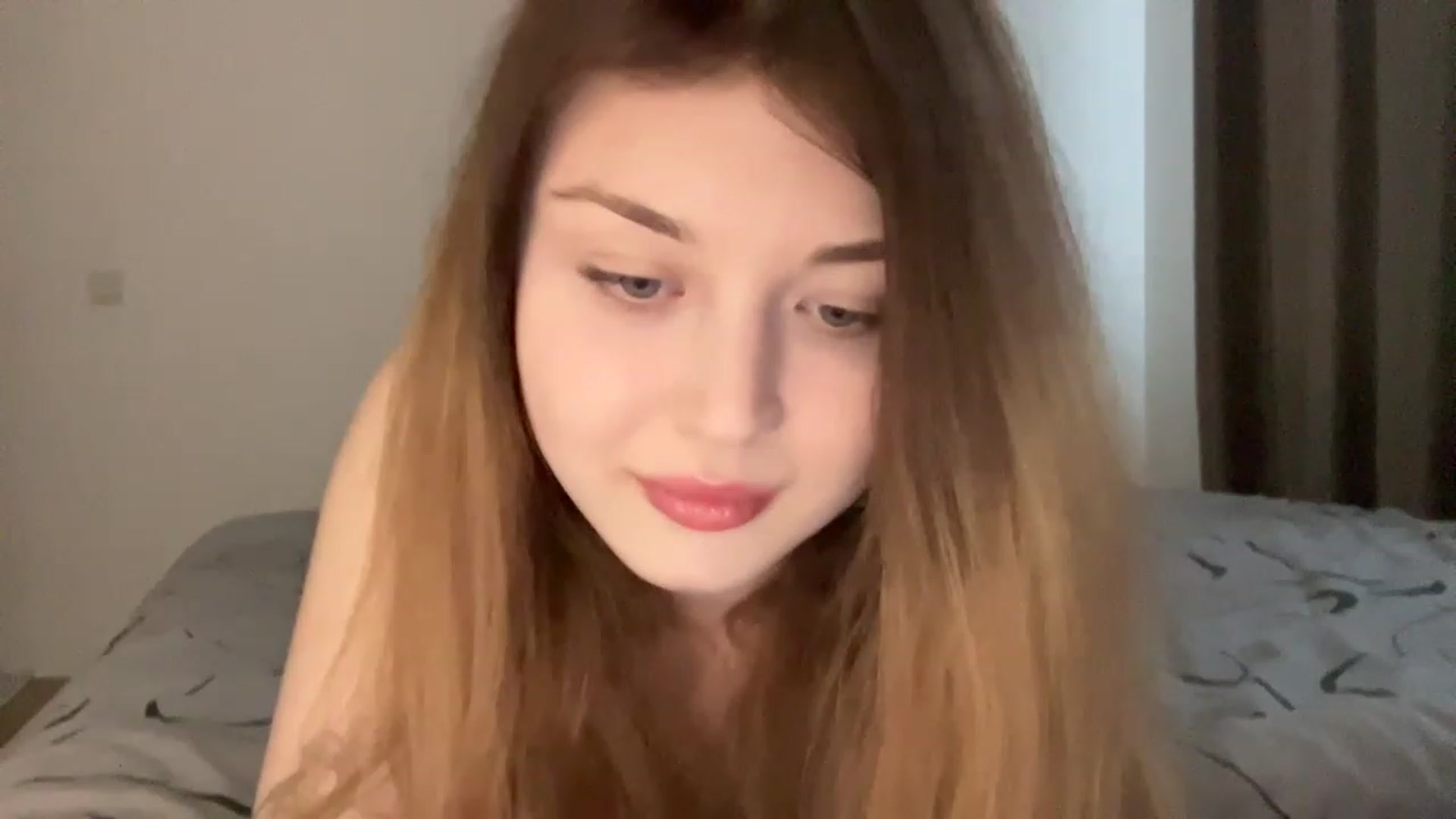 Gallery image thumbnail from Coconut_dream's myfreecams stream on, 04/13/2023, 16:13 image 9 of 20