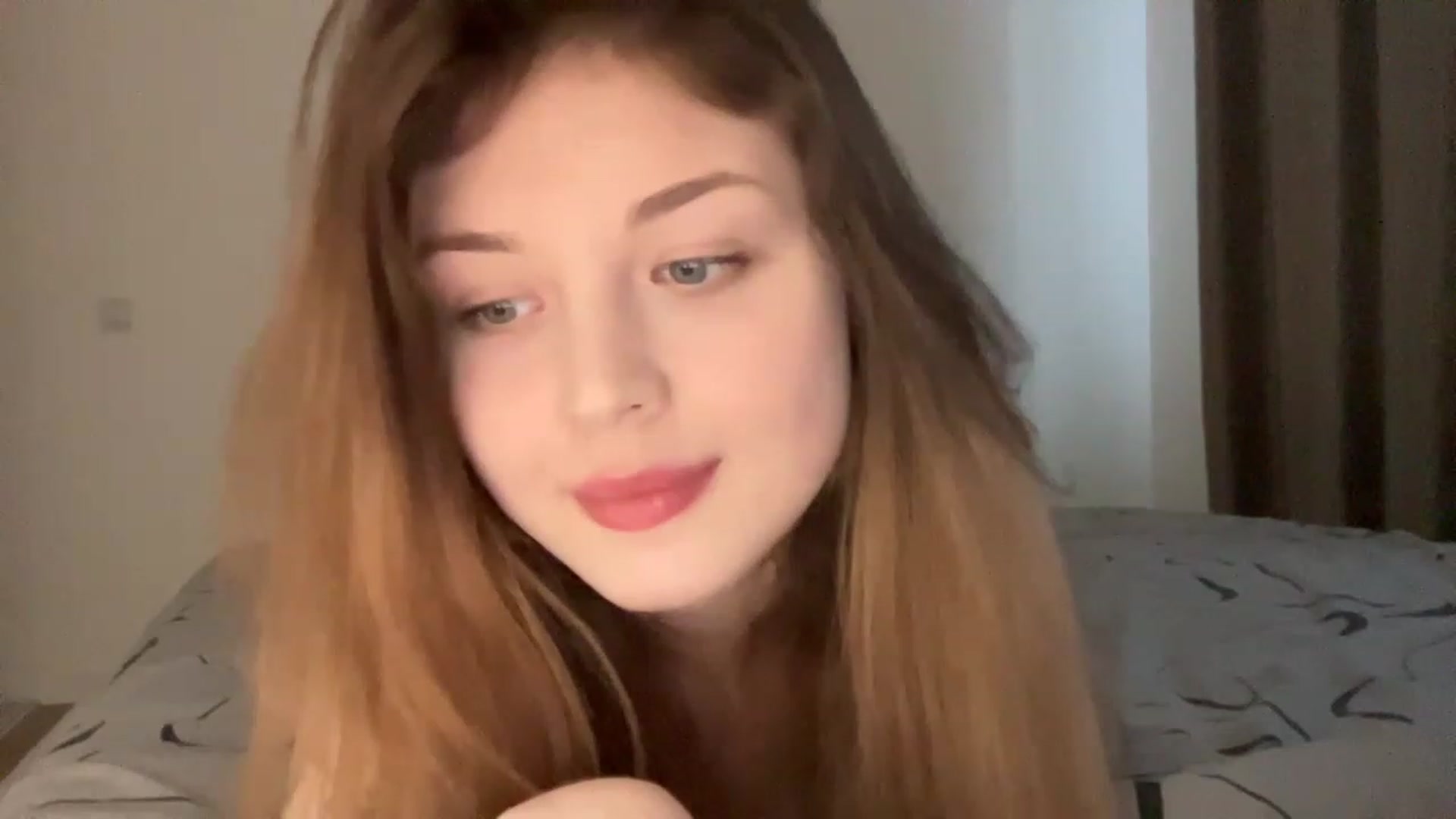 Gallery image thumbnail from Coconut_dream's myfreecams stream on, 04/13/2023, 16:13 image 17 of 20