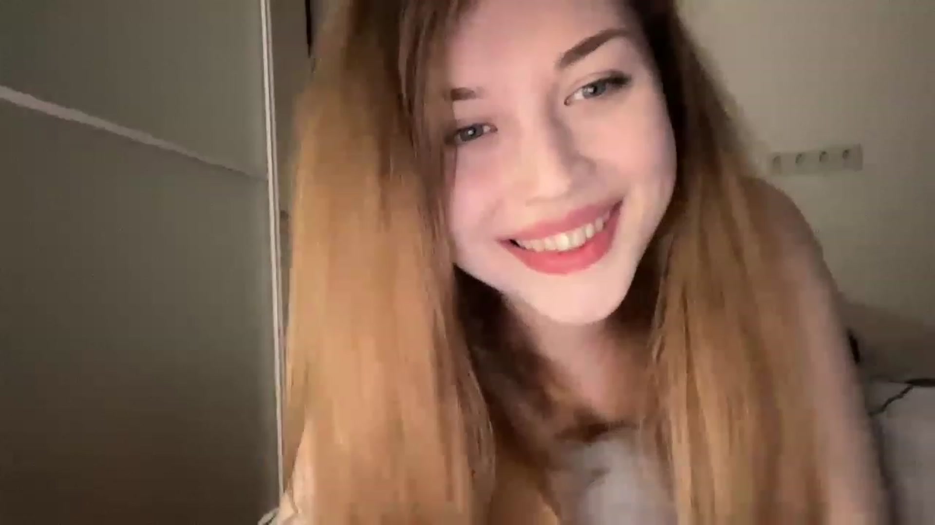Gallery image thumbnail from Coconut_dream's myfreecams stream on, 04/13/2023, 17:56 image 1 of 20