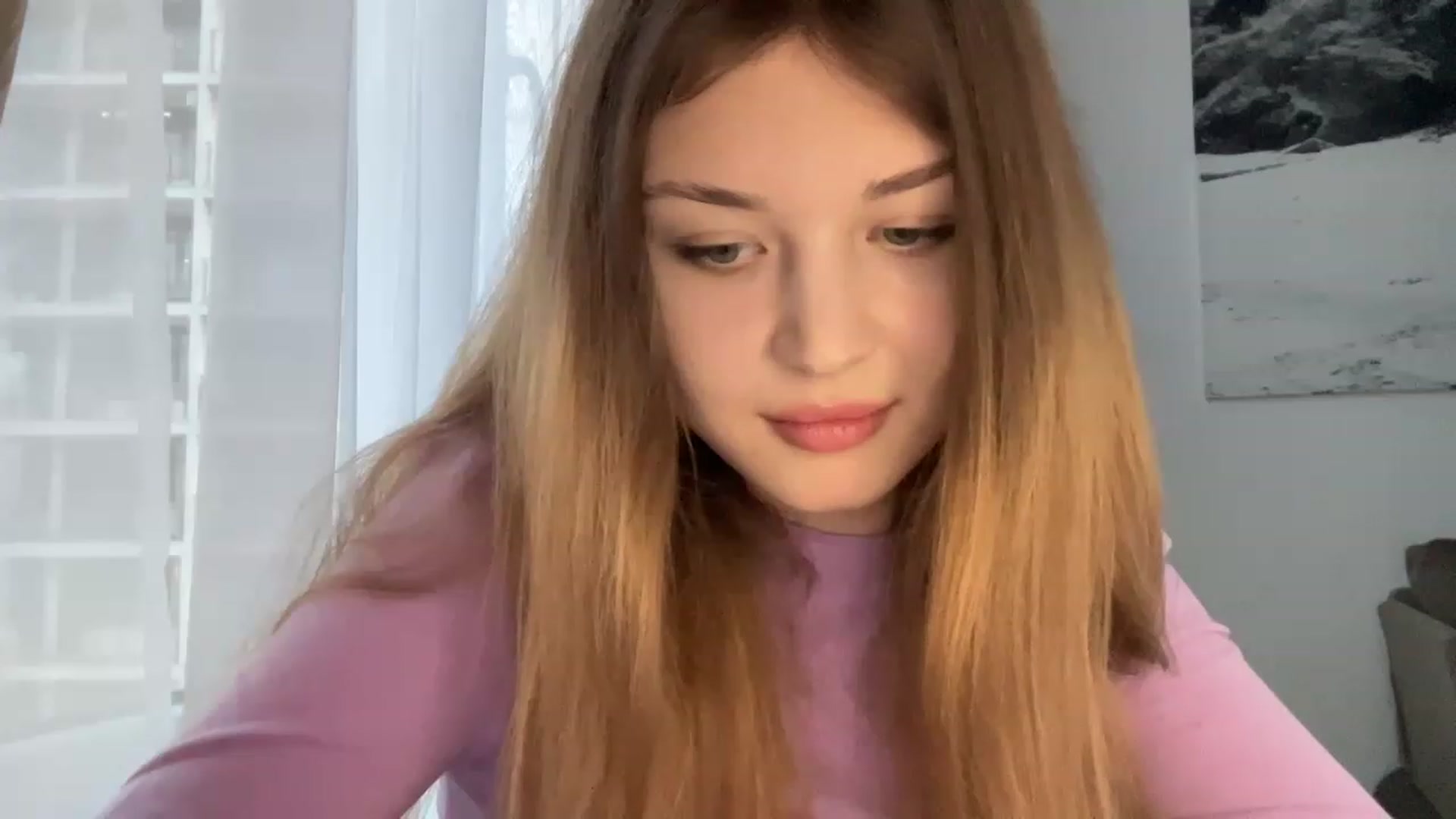 Gallery image thumbnail from Coconut_dream's myfreecams stream on, 04/14/2023, 16:19 image 13 of 20