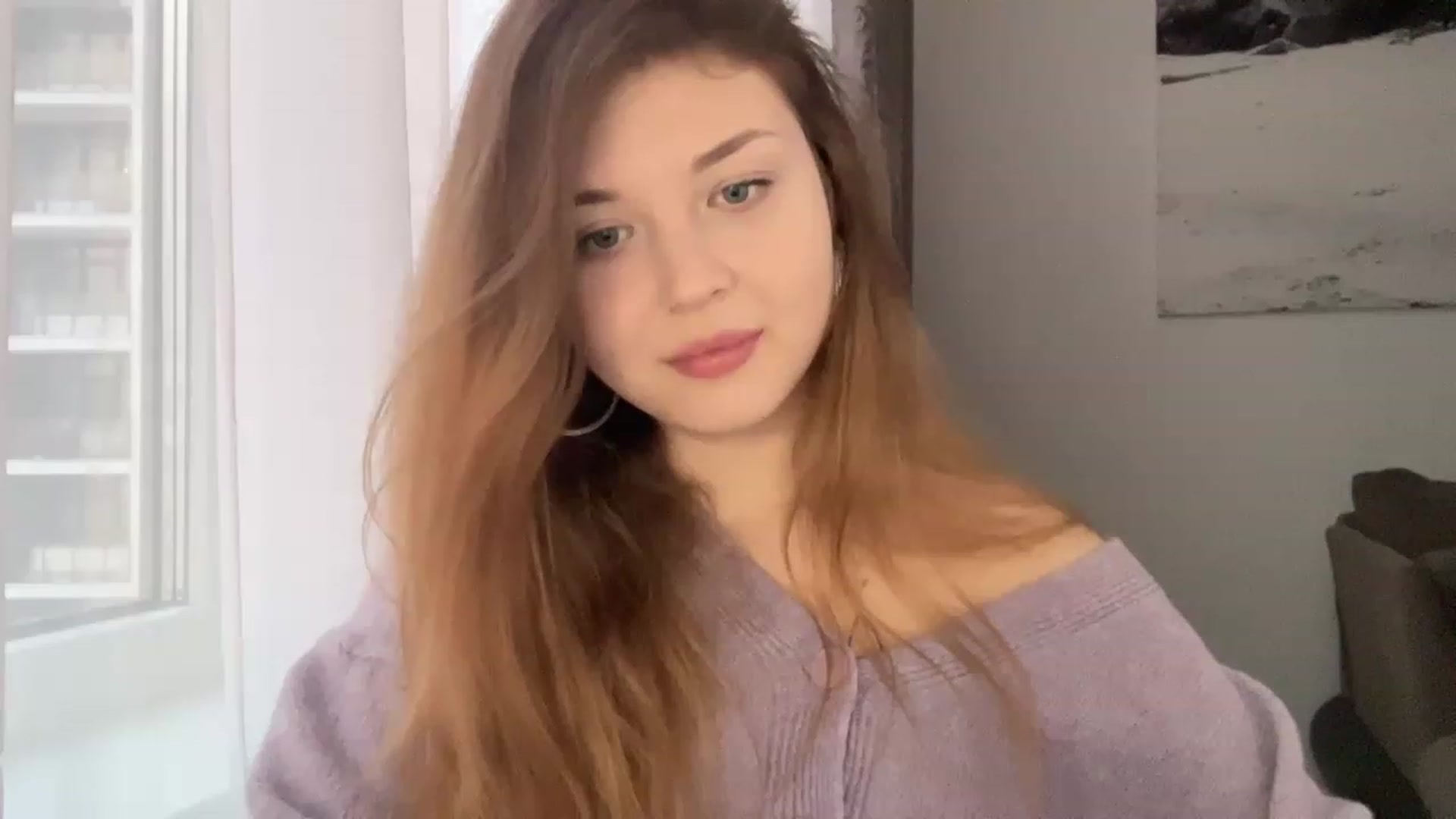 Gallery image thumbnail from Coconut_dream's myfreecams stream on, 04/15/2023, 16:51 image 4 of 20