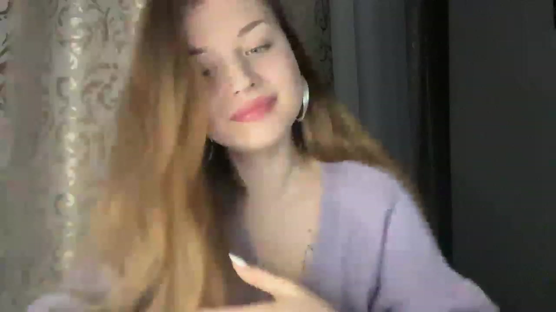 Gallery image thumbnail from Coconut_dream's myfreecams stream on, 04/15/2023, 17:20 image 15 of 20