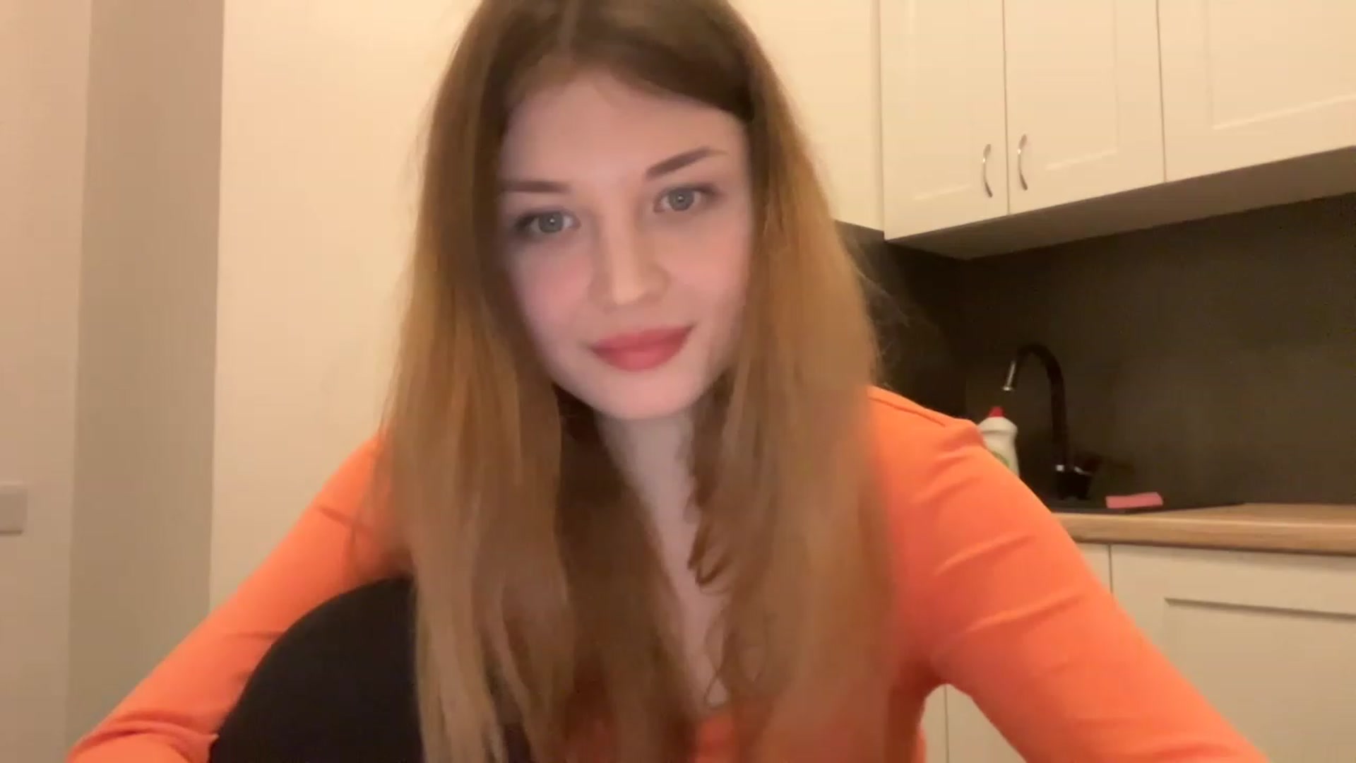 Gallery image thumbnail from Coconut_dream's myfreecams stream on, 04/16/2023, 17:32 image 18 of 20