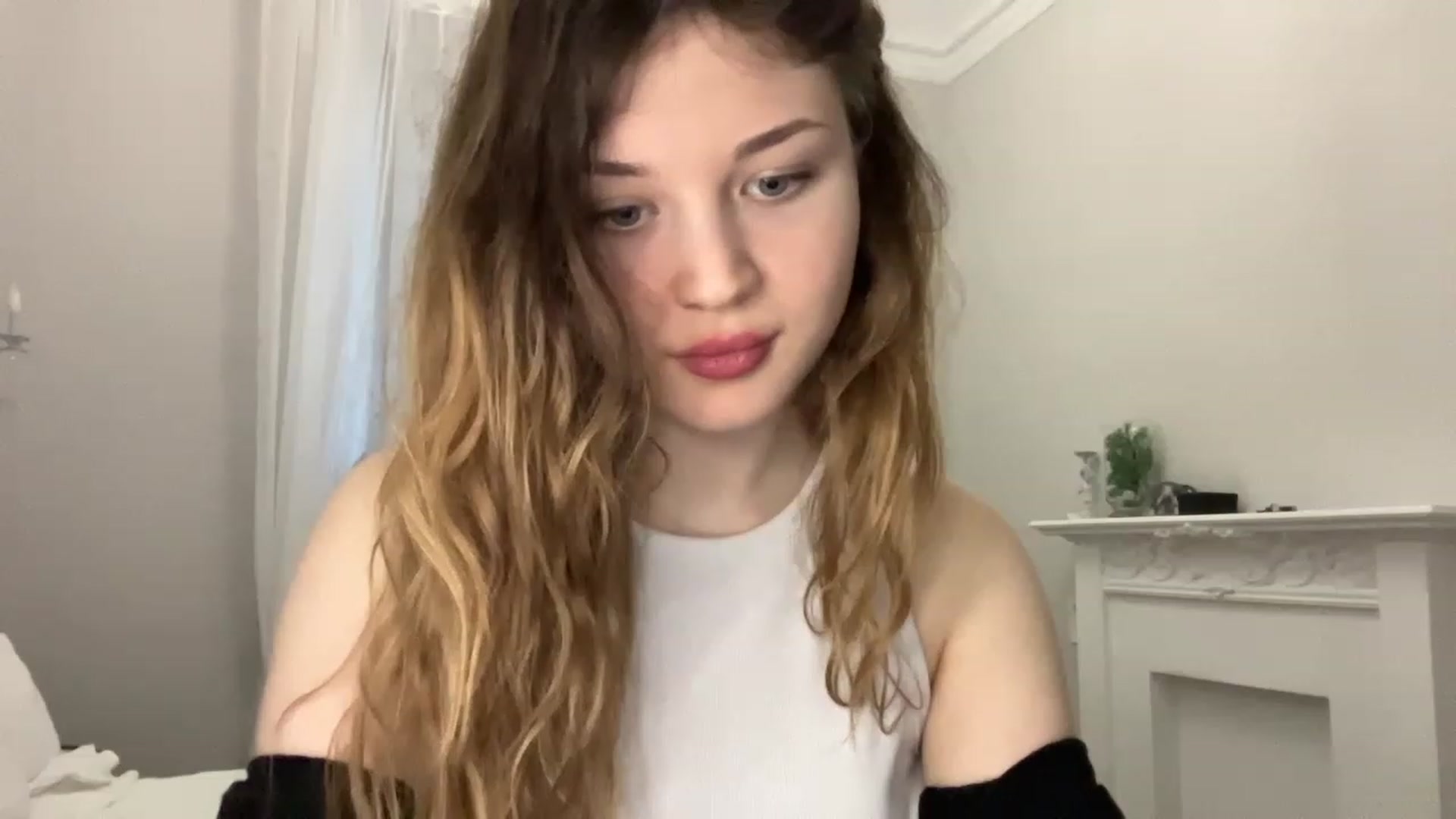 Gallery image thumbnail from Coconut_dream's myfreecams stream on, 04/17/2023, 16:30 image 2 of 20