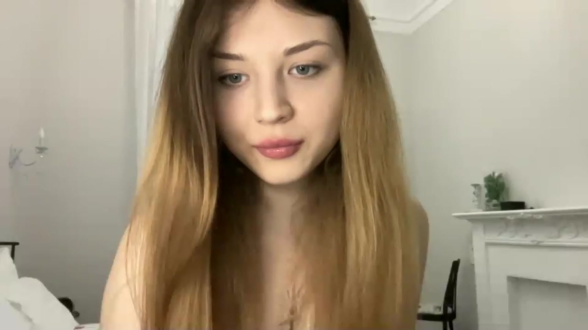 Gallery image thumbnail from Coconut_dream's myfreecams stream on, 04/20/2023, 16:09 image 8 of 20