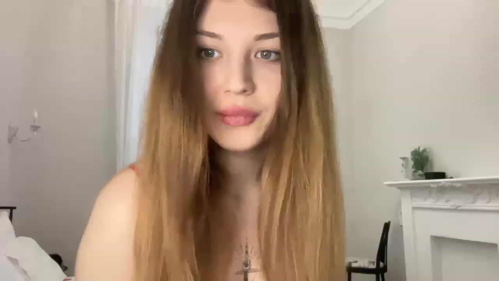 Gallery image thumbnail from Coconut_dream's myfreecams stream on, 04/20/2023, 16:09 image 1 of 20