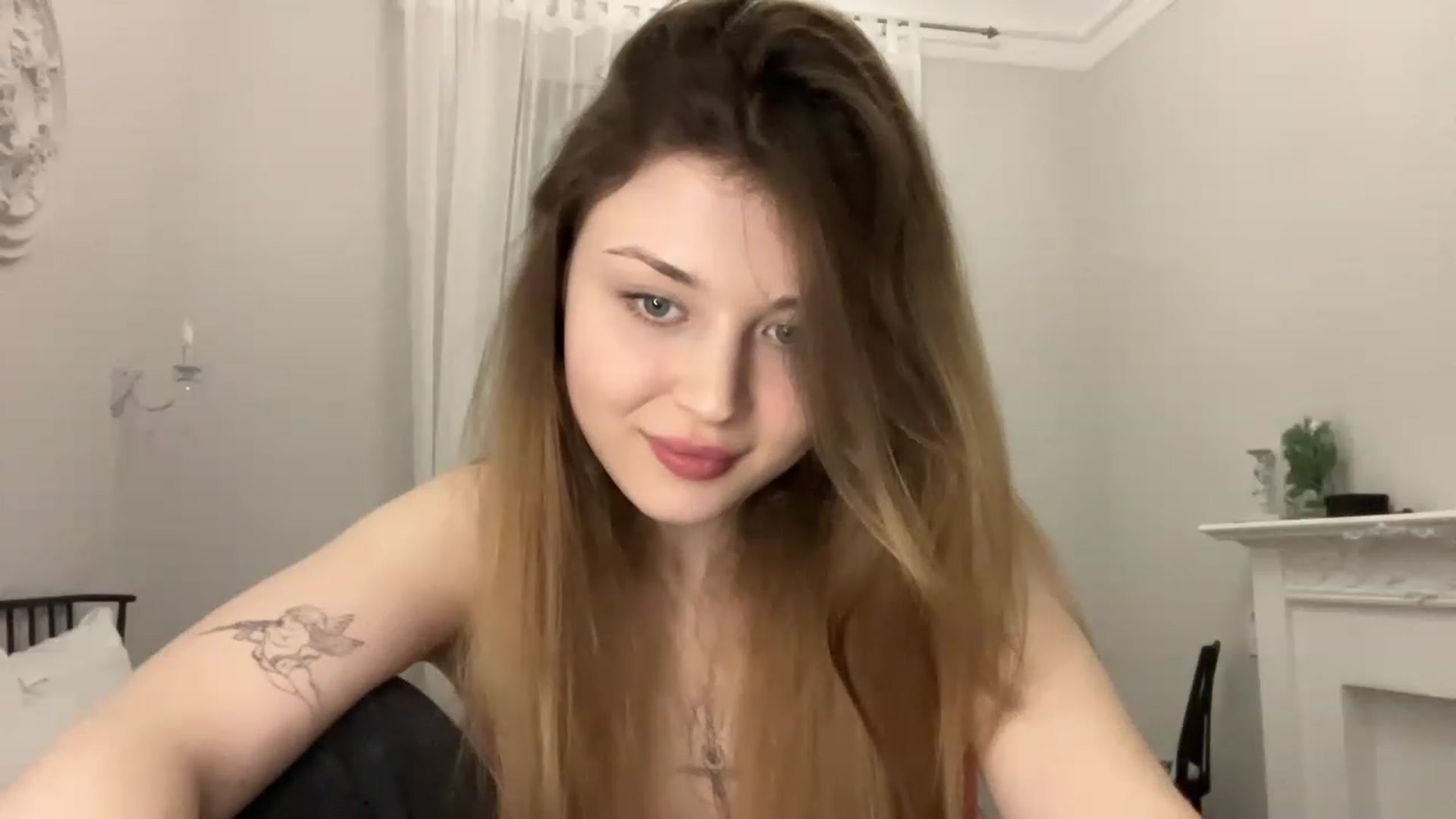 Gallery image thumbnail from Coconut_dream's myfreecams stream on, 04/20/2023, 18:51 image 12 of 20