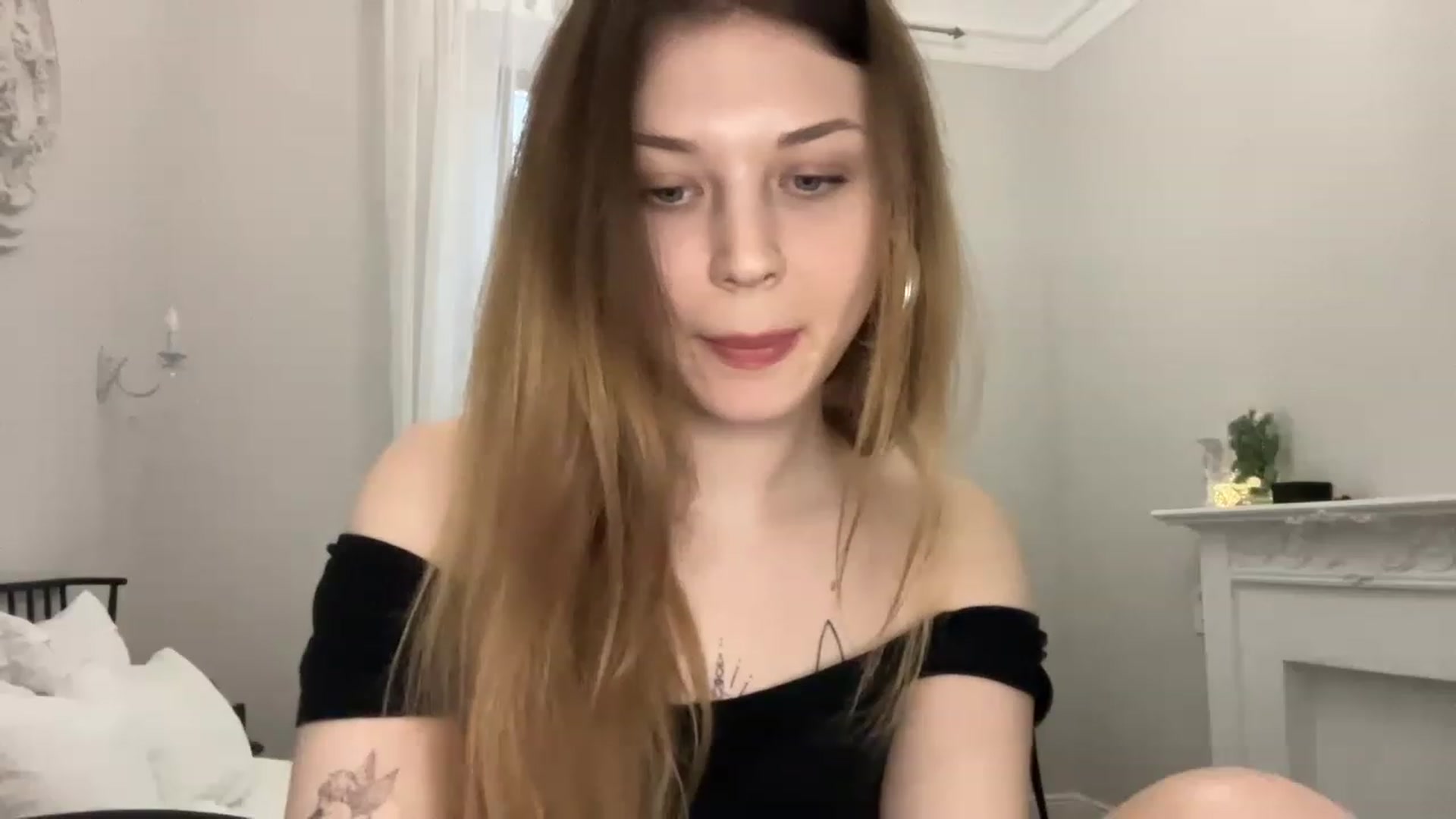 Gallery image thumbnail from Coconut_dream's myfreecams stream on, 04/21/2023, 17:02 image 2 of 20