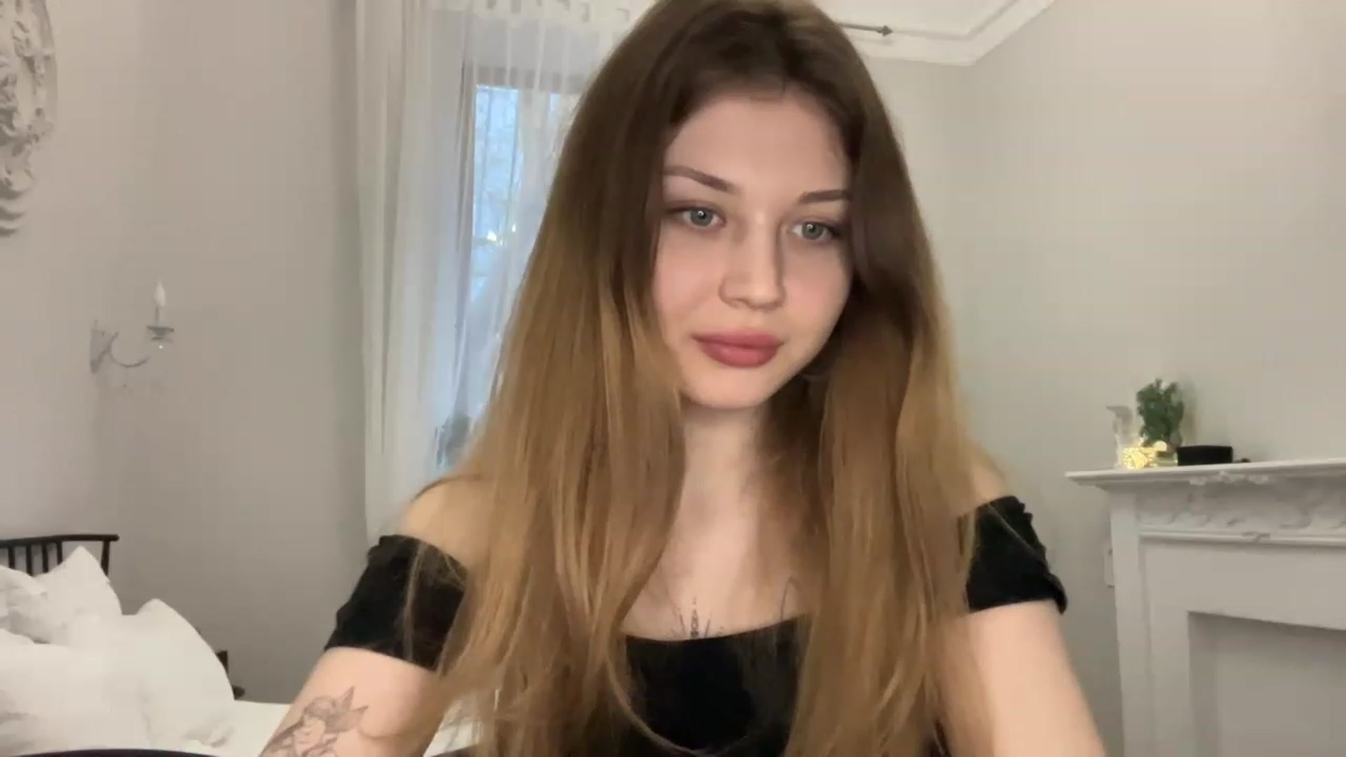 Gallery image thumbnail from Coconut_dream's myfreecams stream on, 04/21/2023, 17:02 image 7 of 20