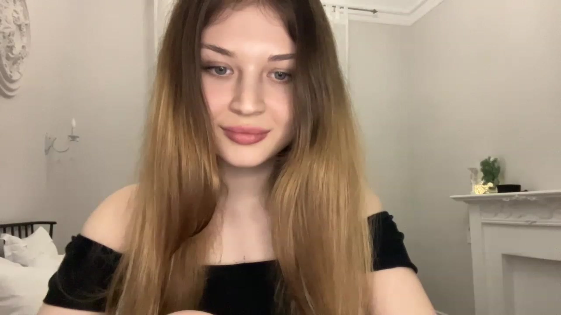 Gallery image thumbnail from Coconut_dream's myfreecams stream on, 04/21/2023, 17:42 image 13 of 20