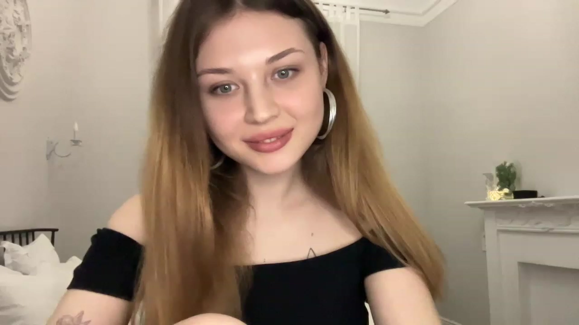 Gallery image thumbnail from Coconut_dream's myfreecams stream on, 04/21/2023, 17:42 image 14 of 20
