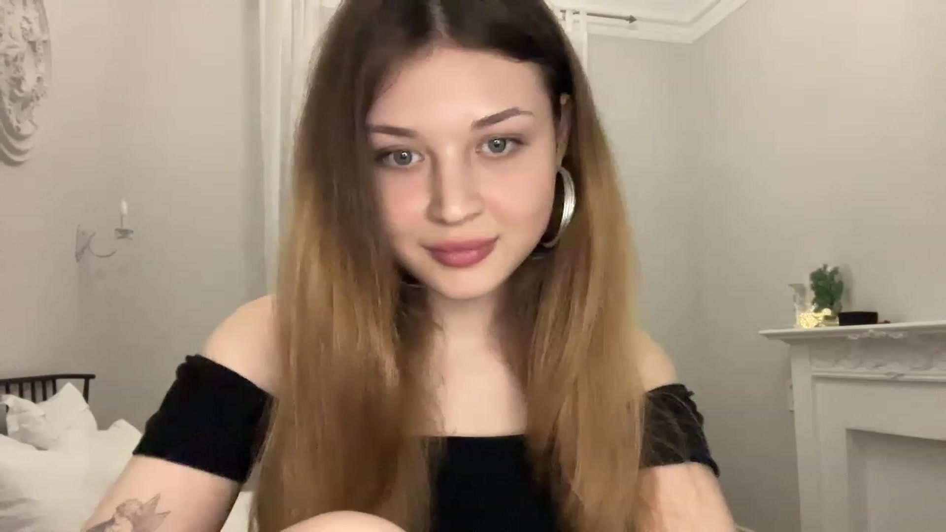 Gallery image thumbnail from Coconut_dream's myfreecams stream on, 04/21/2023, 17:42 image 16 of 20