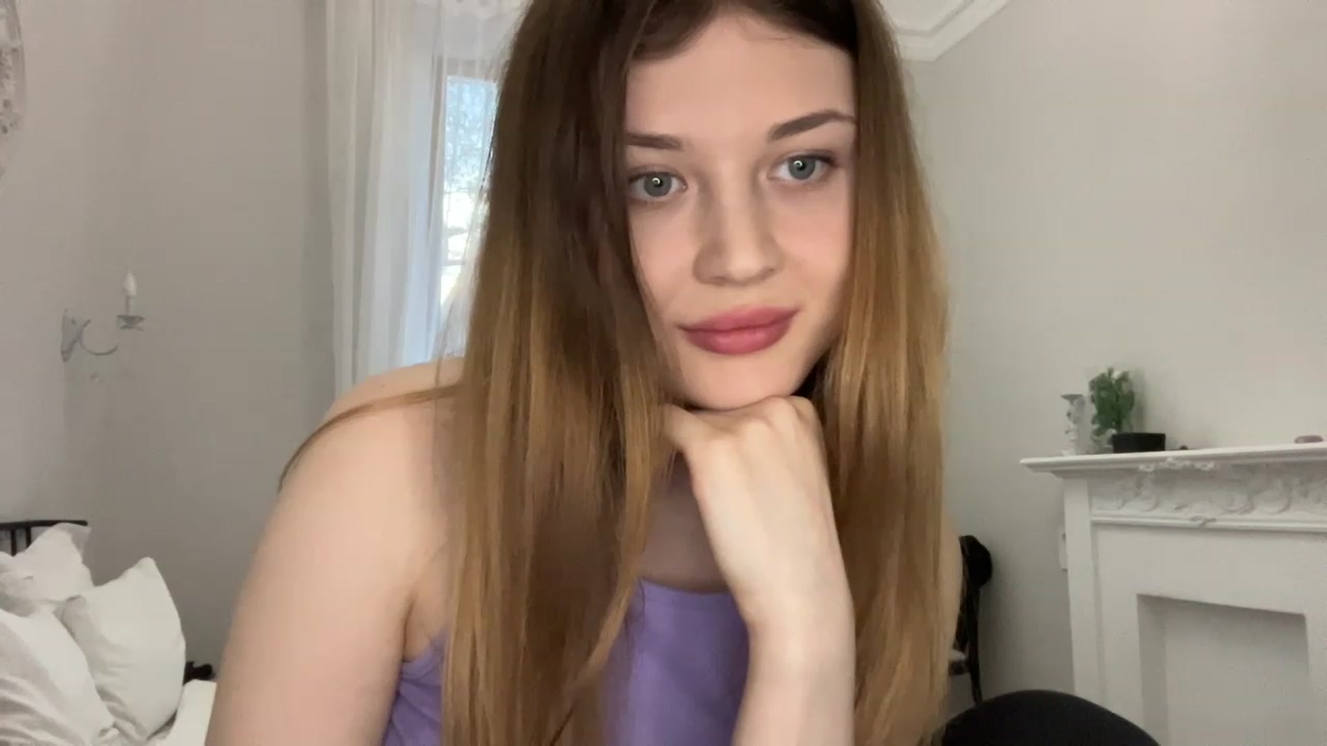 Gallery image thumbnail from Coconut_dream's myfreecams stream on, 04/22/2023, 16:55 image 3 of 20