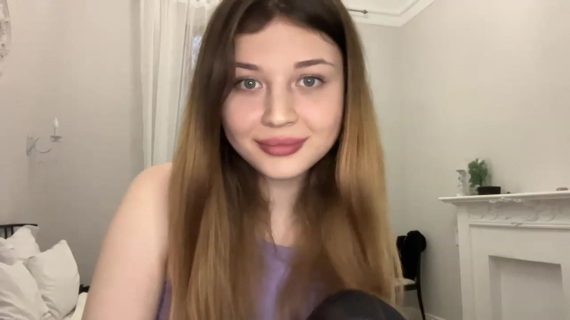 Gallery image thumbnail from Coconut_dream's myfreecams stream on, 04/22/2023, 17:09 image 18 of 20