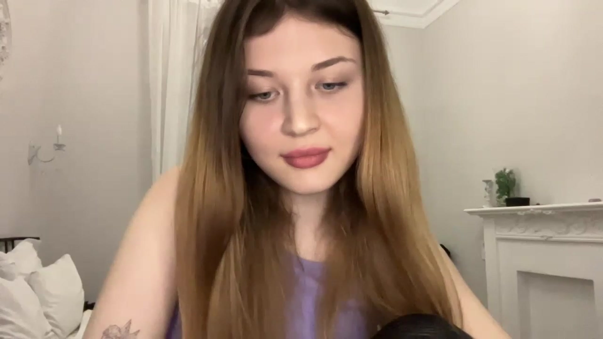 Gallery image thumbnail from Coconut_dream's myfreecams stream on, 04/22/2023, 17:09 image 20 of 20