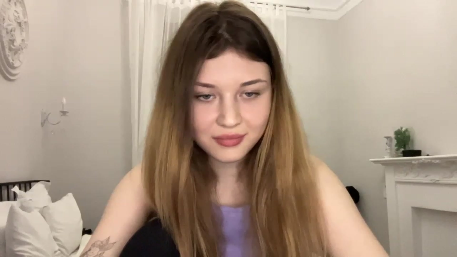 Gallery image thumbnail from Coconut_dream's myfreecams stream on, 04/22/2023, 18:10 image 15 of 20
