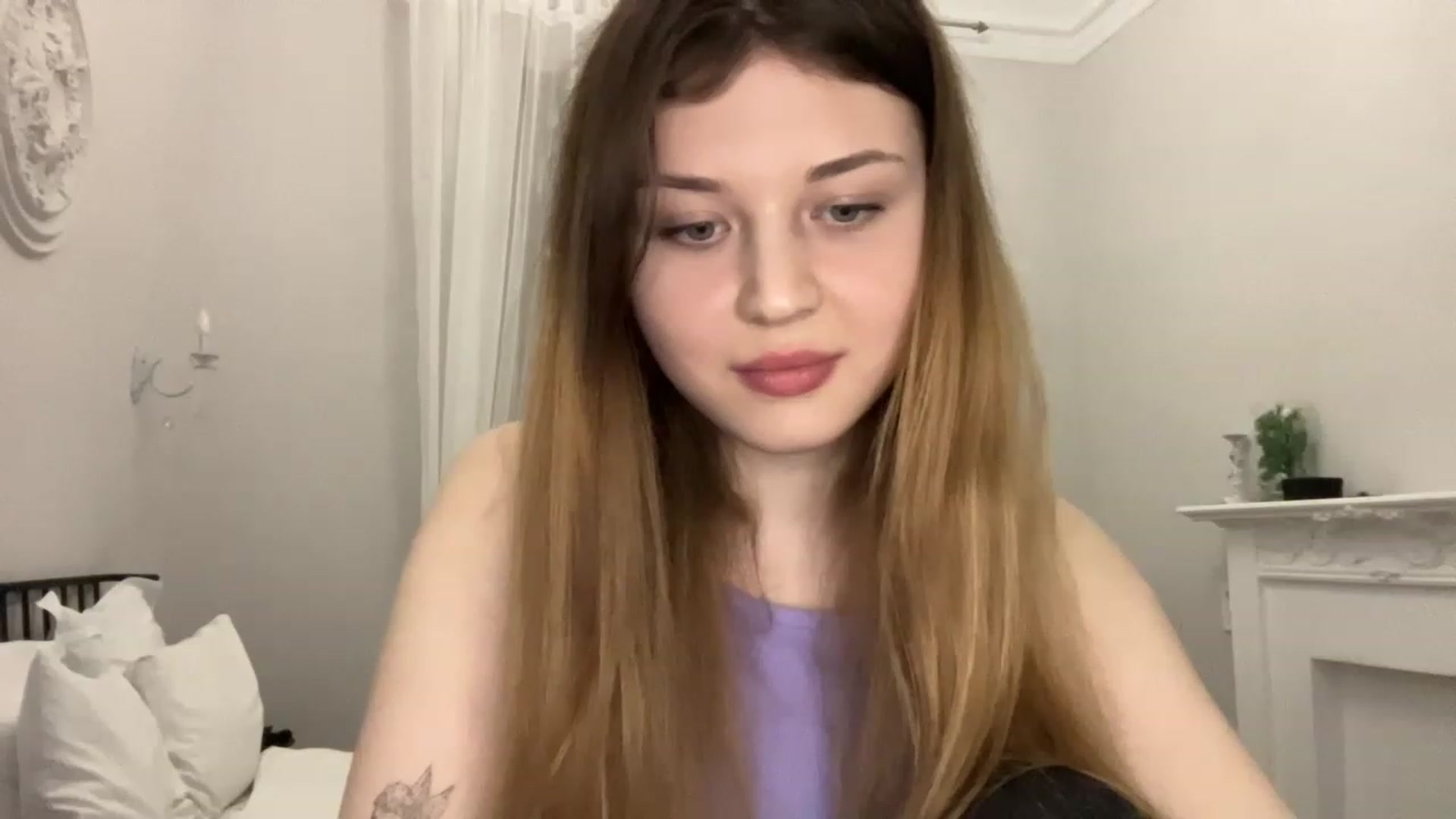 Gallery image thumbnail from Coconut_dream's myfreecams stream on, 04/22/2023, 18:10 image 10 of 20