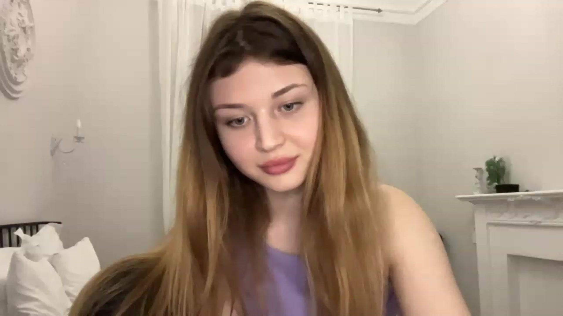 Gallery image thumbnail from Coconut_dream's myfreecams stream on, 04/22/2023, 18:10 image 18 of 20