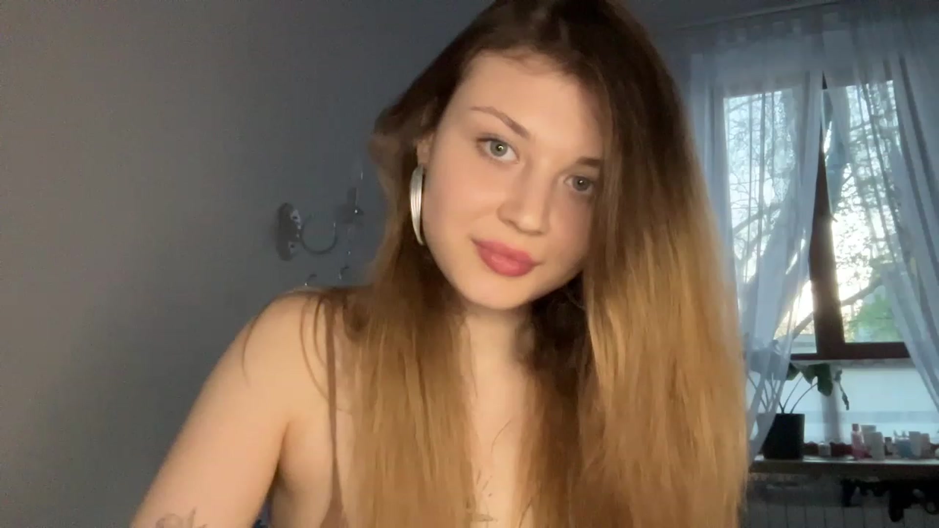 Gallery image thumbnail from Coconut_dream's myfreecams stream on, 04/24/2023, 16:58 image 19 of 20