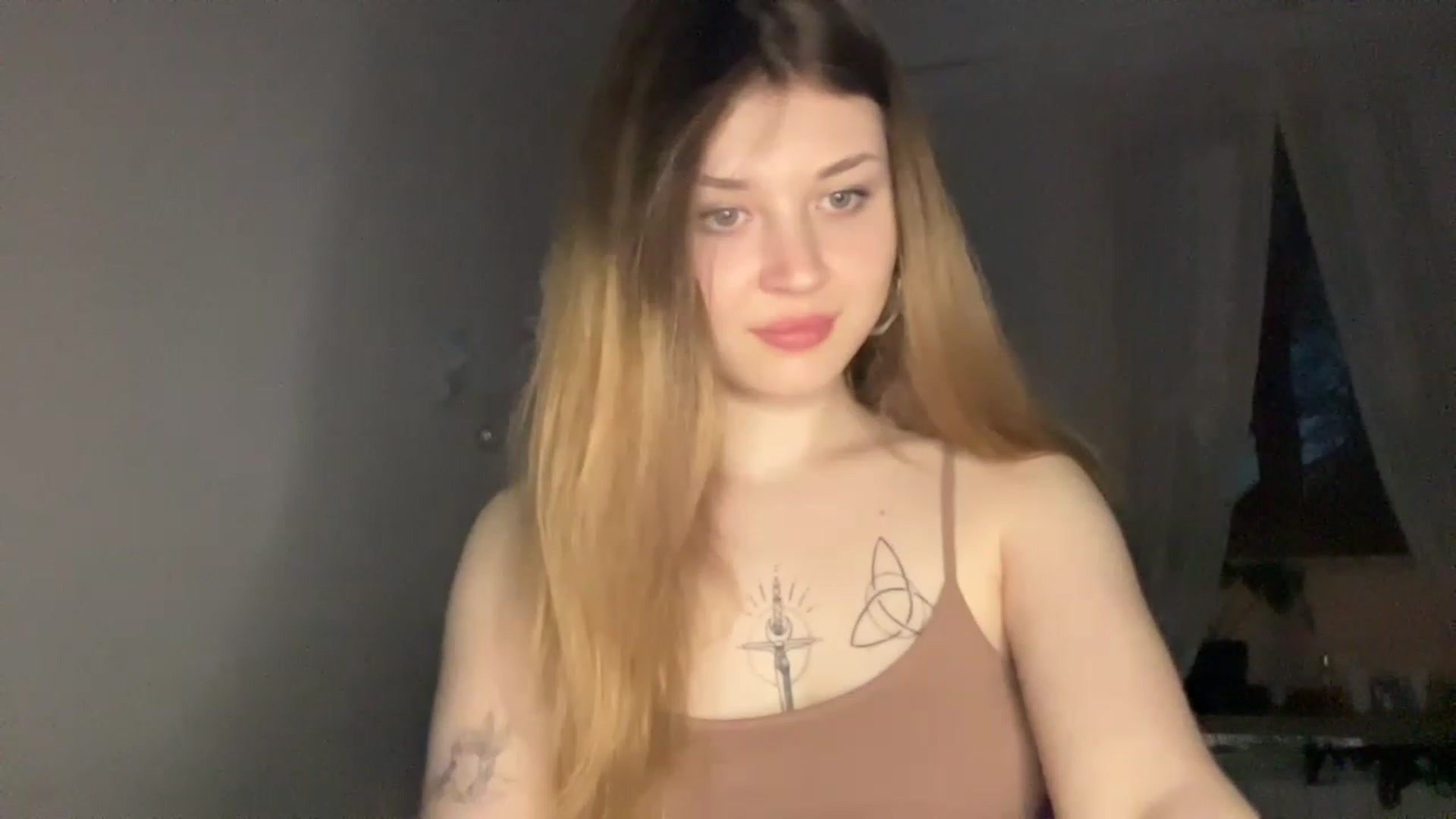 Gallery image thumbnail from Coconut_dream's myfreecams stream on, 04/24/2023, 17:52 image 11 of 20