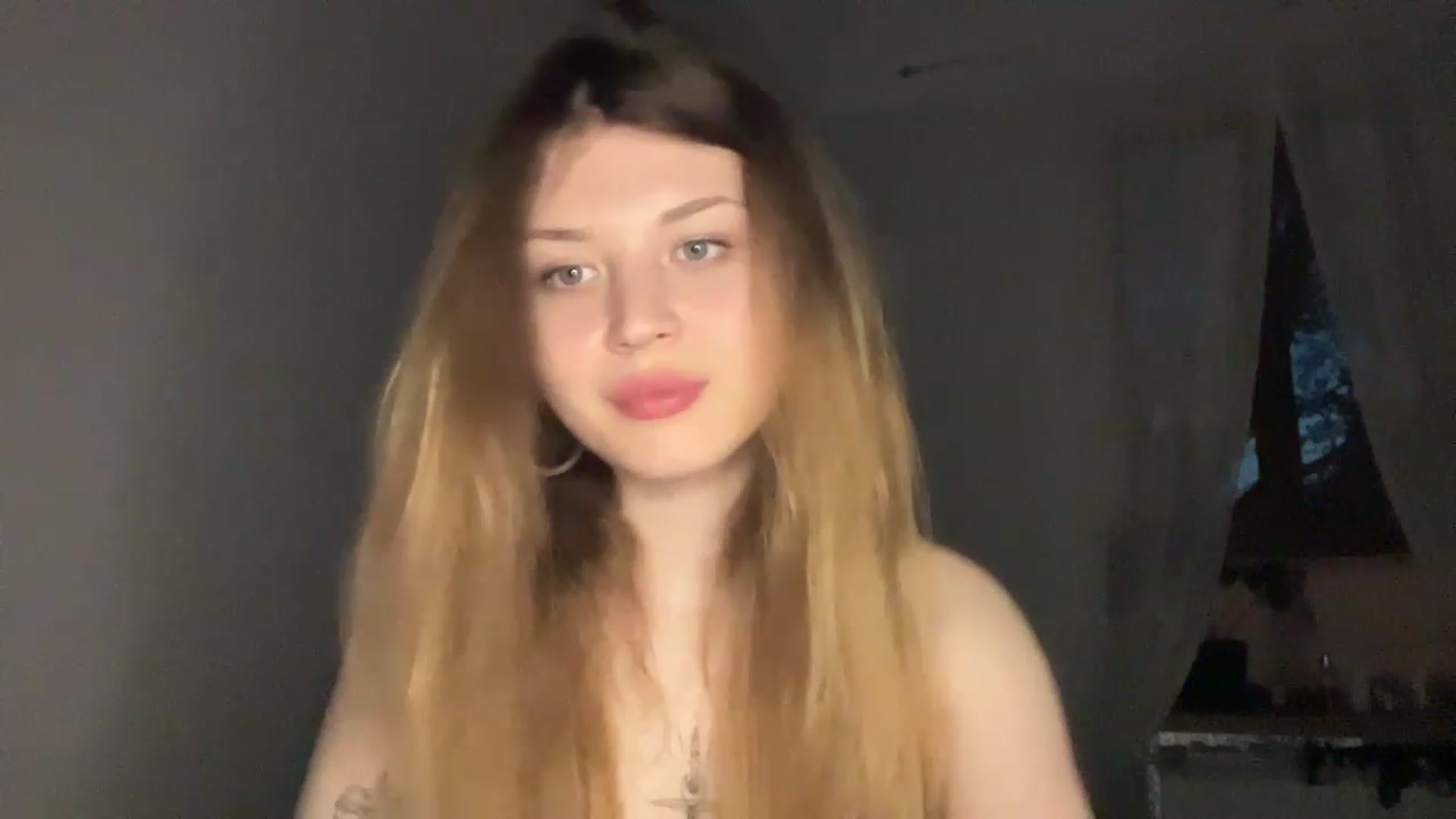 Gallery image thumbnail from Coconut_dream's myfreecams stream on, 04/24/2023, 17:52 image 5 of 20
