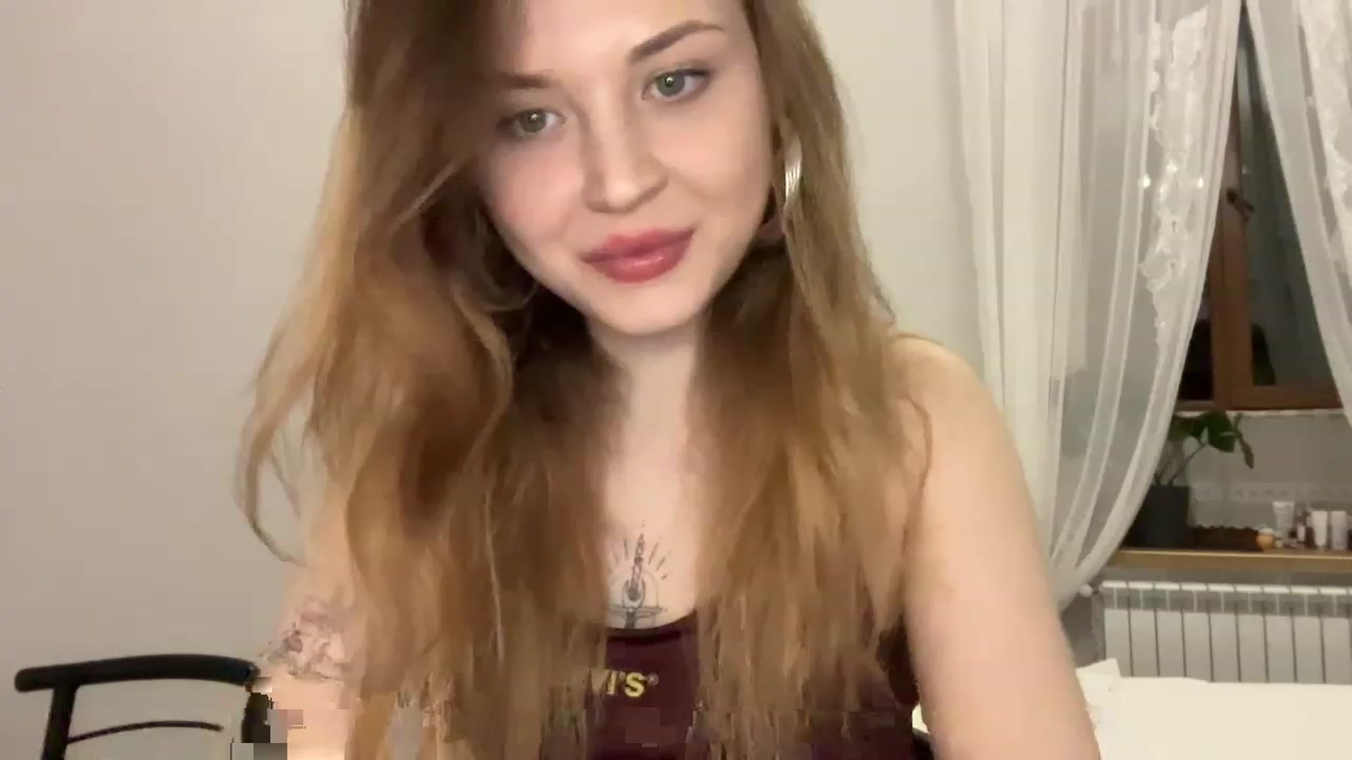 Gallery image thumbnail from Coconut_dream's myfreecams stream on, 04/28/2023, 18:59 image 3 of 20