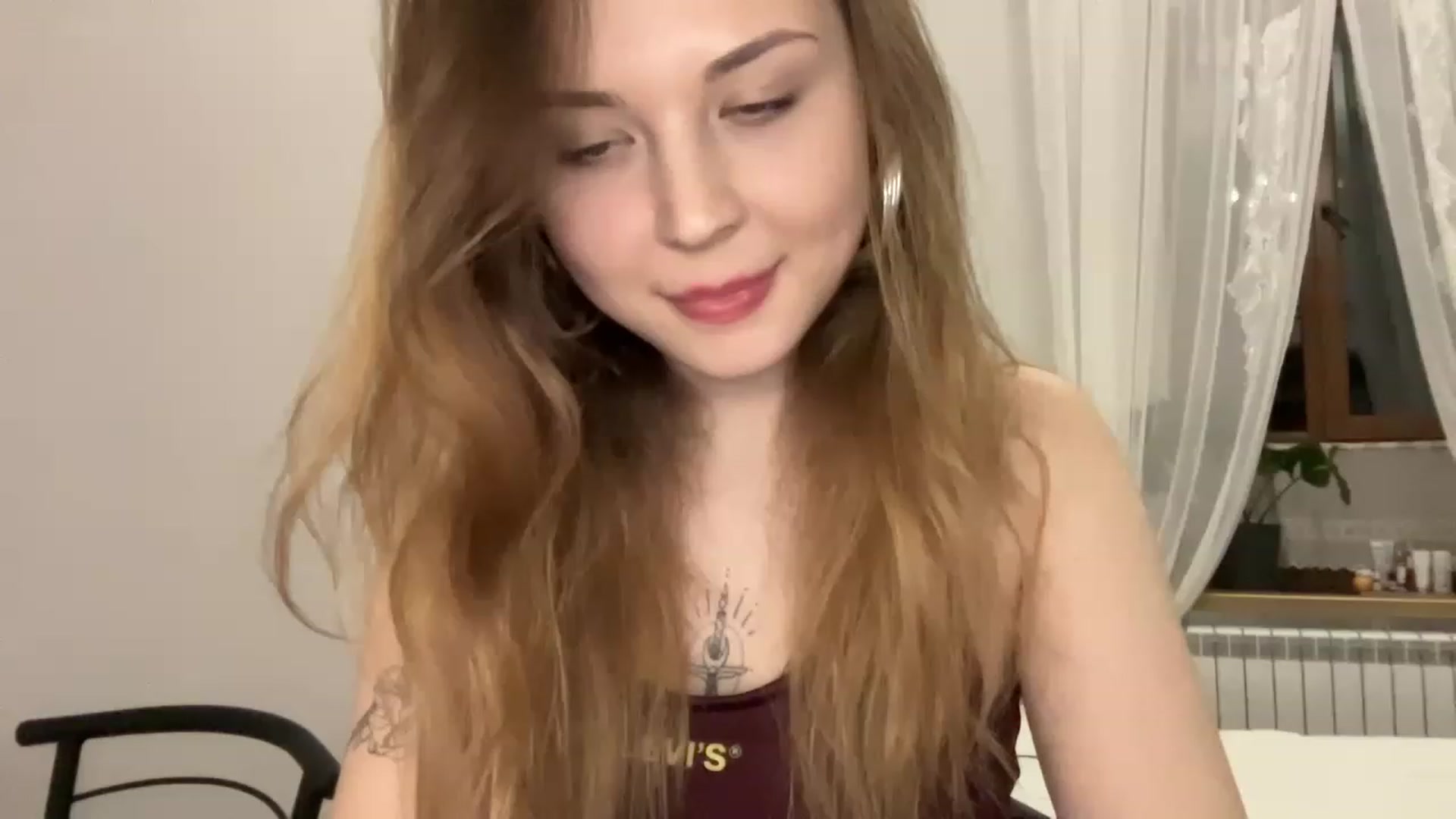 Gallery image thumbnail from Coconut_dream's myfreecams stream on, 04/28/2023, 18:59 image 4 of 20