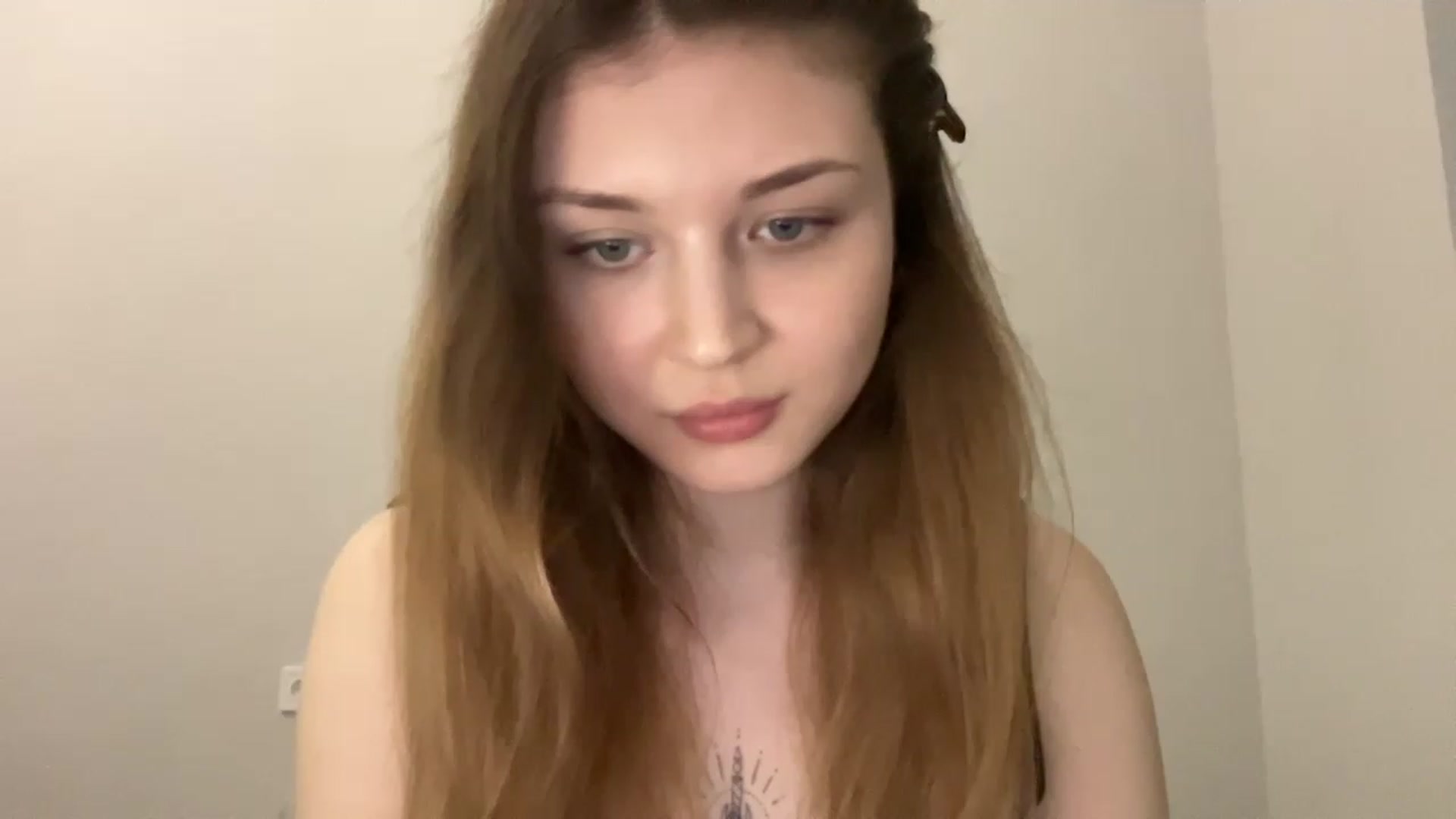 Gallery image thumbnail from Coconut_dream's myfreecams stream on, 05/01/2023, 18:18 image 2 of 20