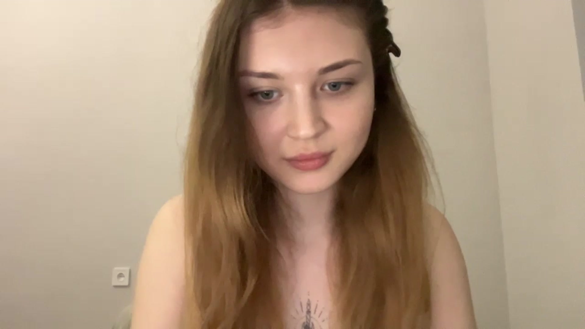Gallery image thumbnail from Coconut_dream's myfreecams stream on, 05/01/2023, 18:18 image 5 of 20