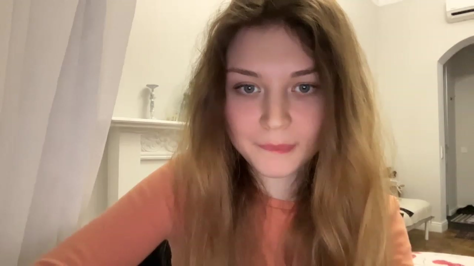 Gallery image thumbnail from Coconut_dream's myfreecams stream on, 05/05/2023, 17:42 image 10 of 20