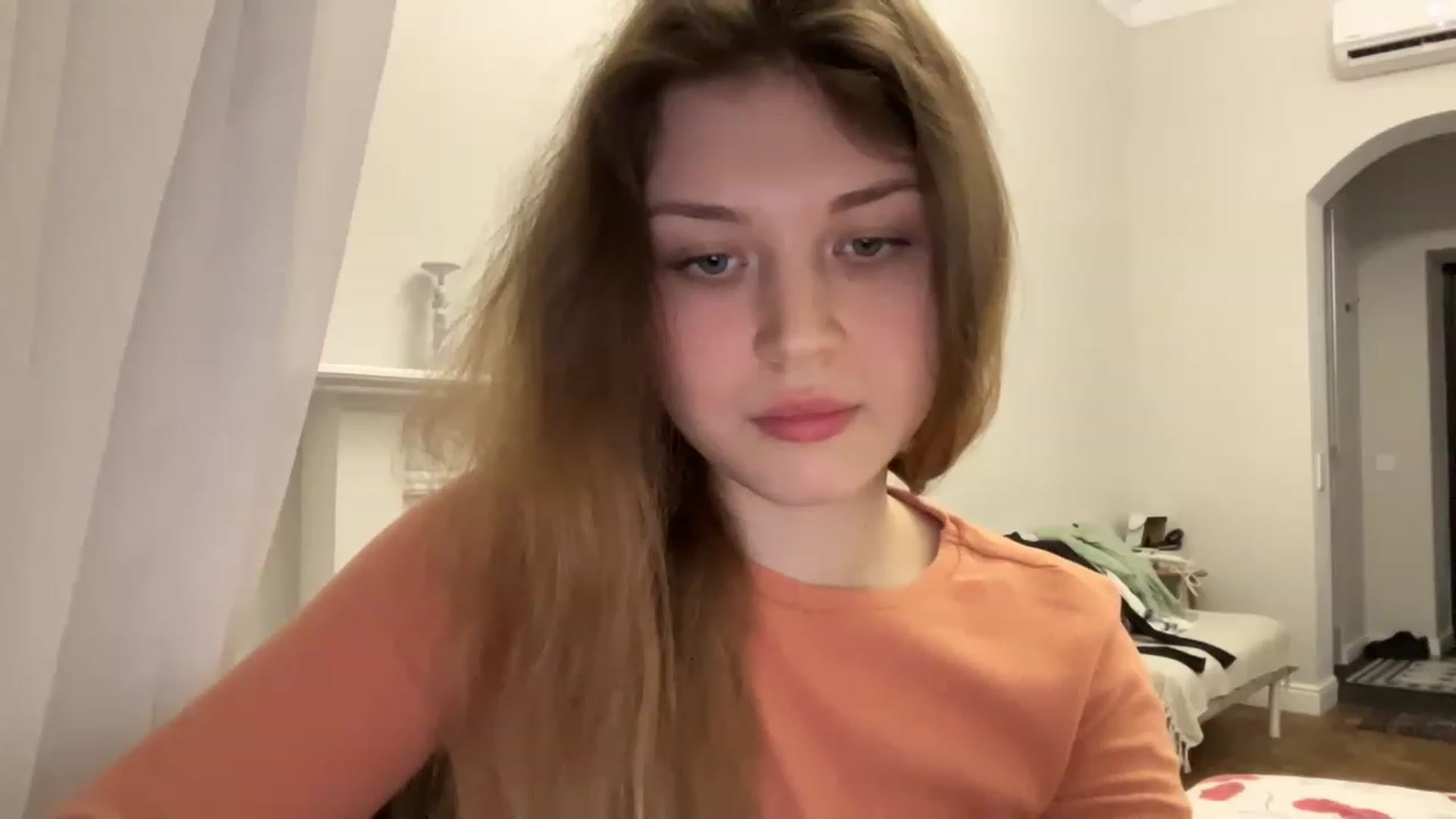 Gallery image thumbnail from Coconut_dream's myfreecams stream on, 05/05/2023, 17:42 image 14 of 20