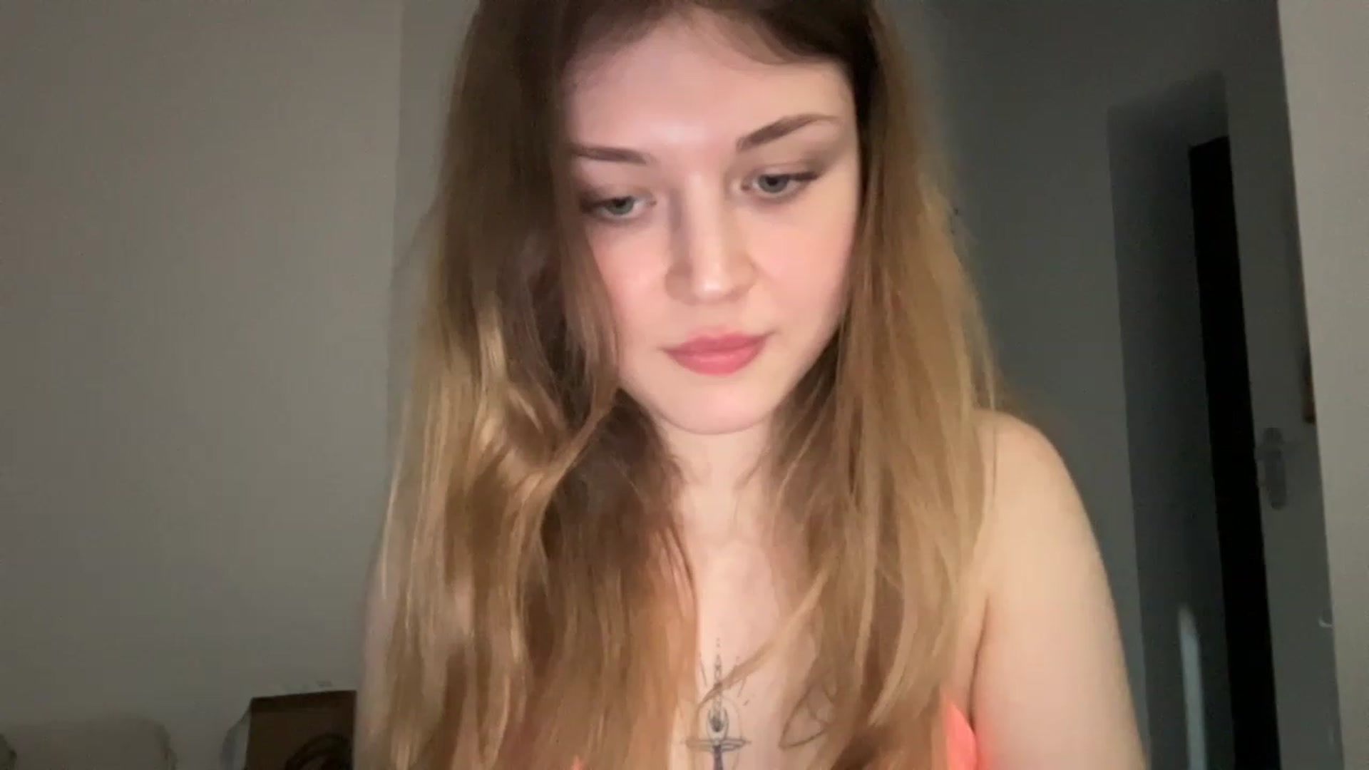Gallery image thumbnail from Coconut_dream's myfreecams stream on, 05/07/2023, 17:46 image 14 of 20