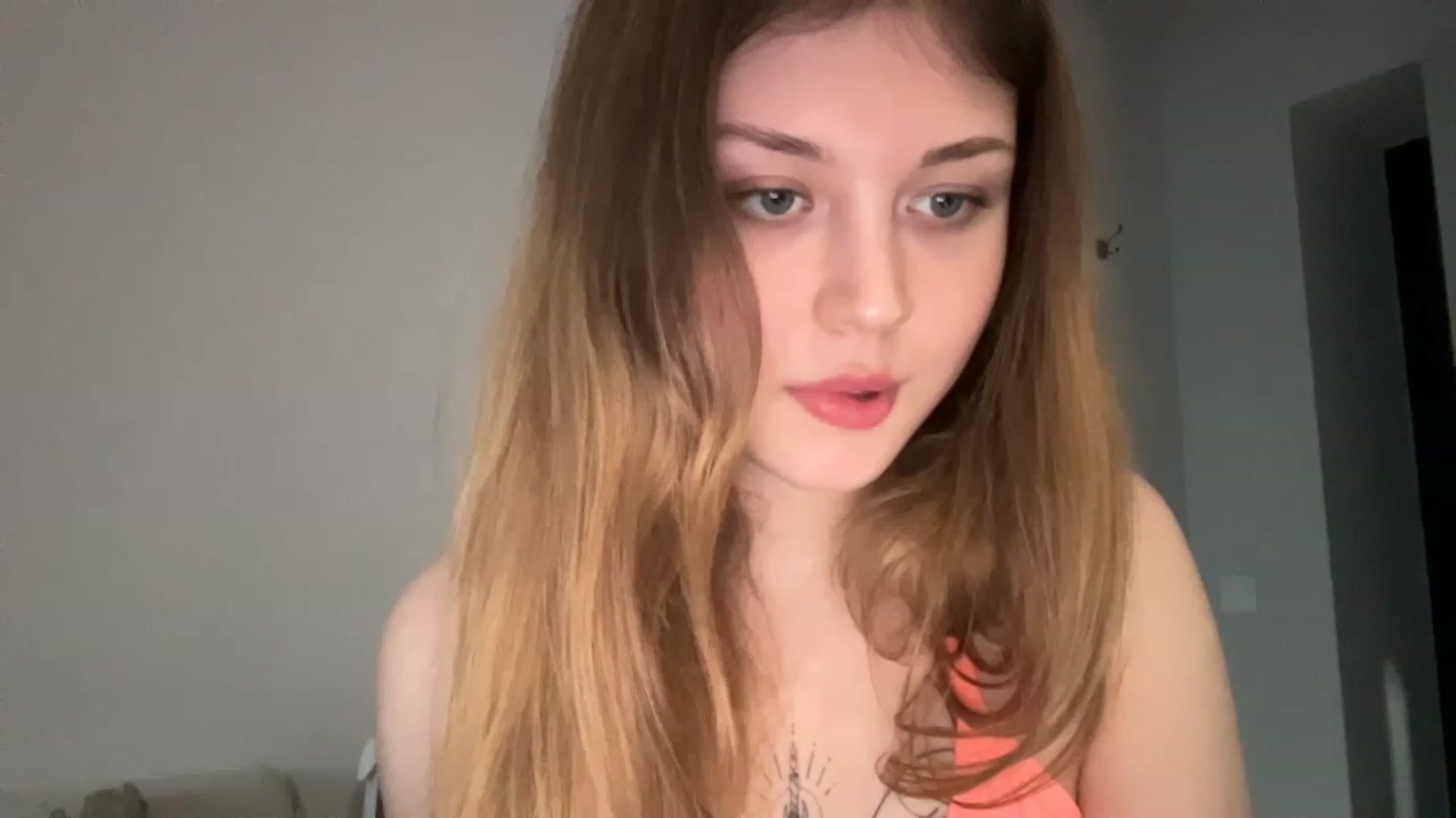 Gallery image thumbnail from Coconut_dream's myfreecams stream on, 05/07/2023, 17:46 image 2 of 20