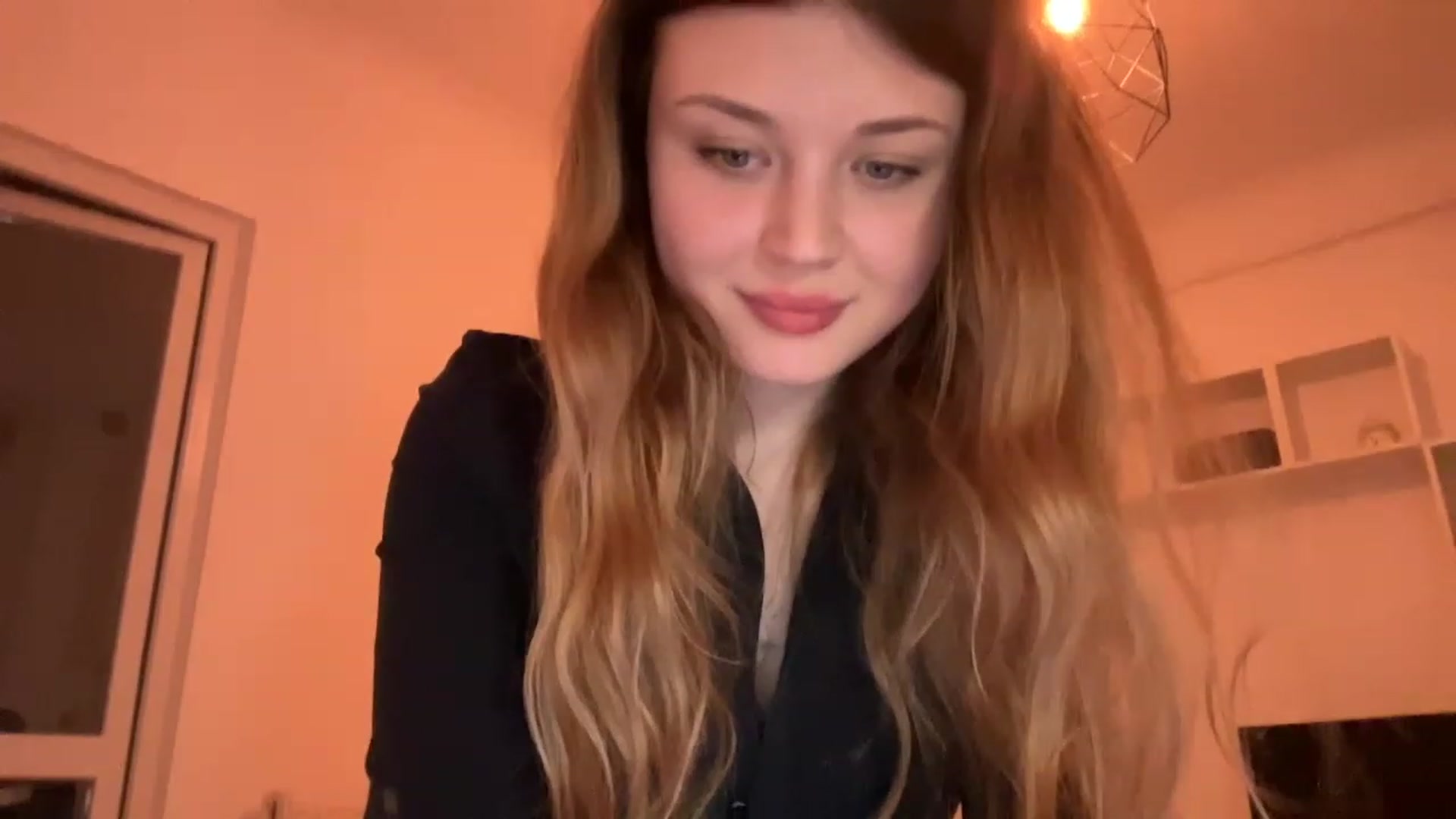 Gallery image thumbnail from Coconut_dream's myfreecams stream on, 05/11/2023, 19:42 image 9 of 20