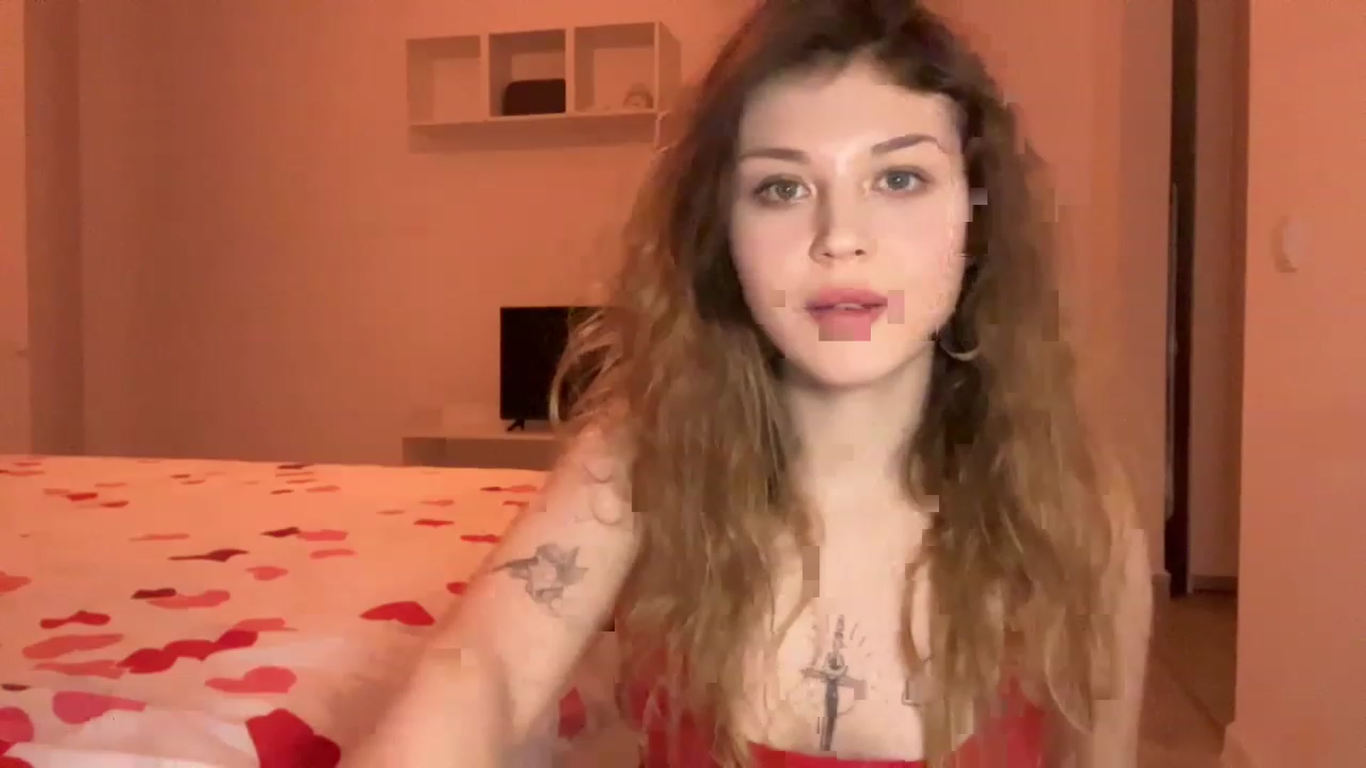 Gallery image thumbnail from Coconut_dream's myfreecams stream on, 05/12/2023, 18:32 image 13 of 20