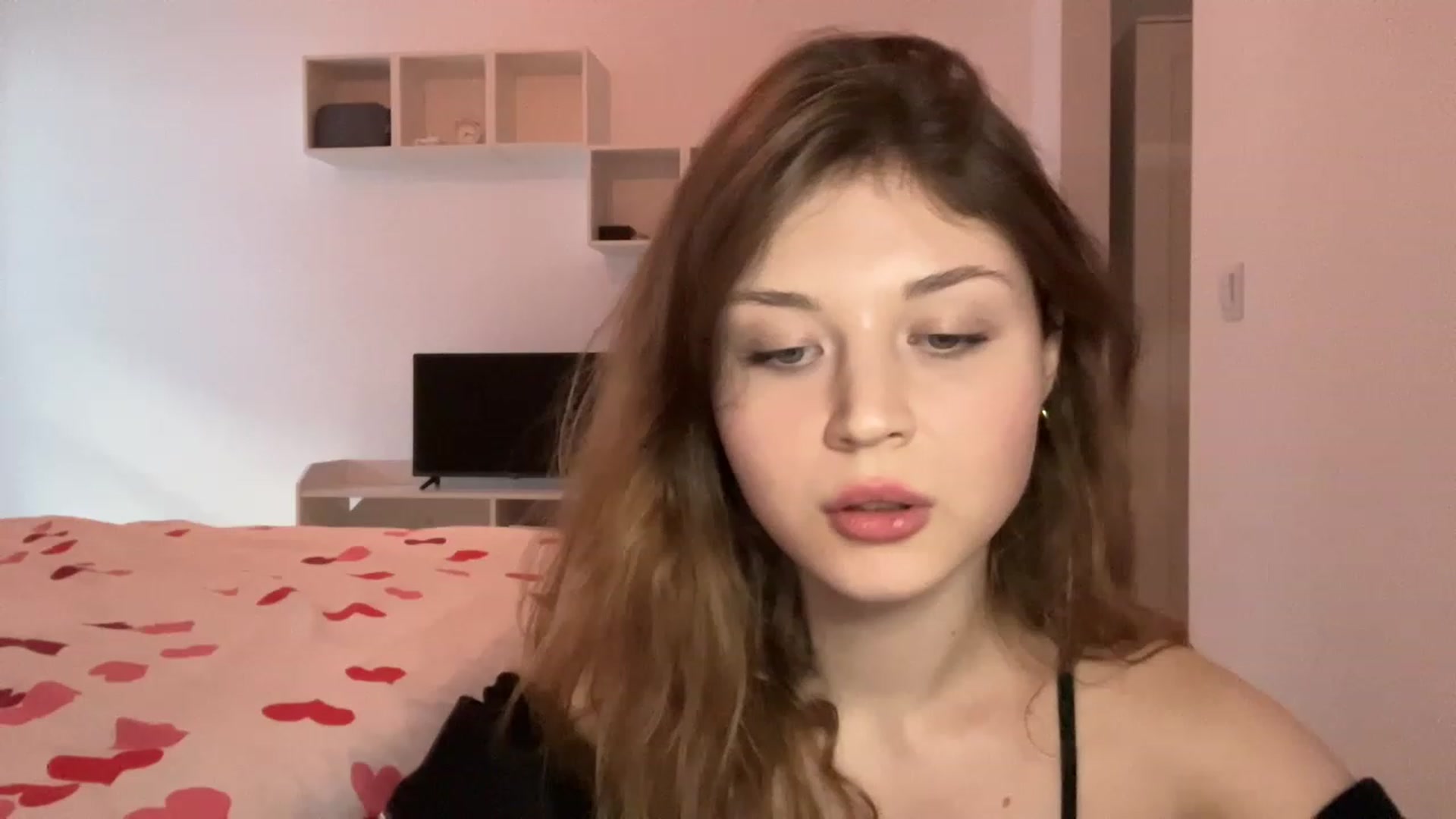 Gallery image thumbnail from Coconut_dream's myfreecams stream on, 05/13/2023, 16:28 image 7 of 20