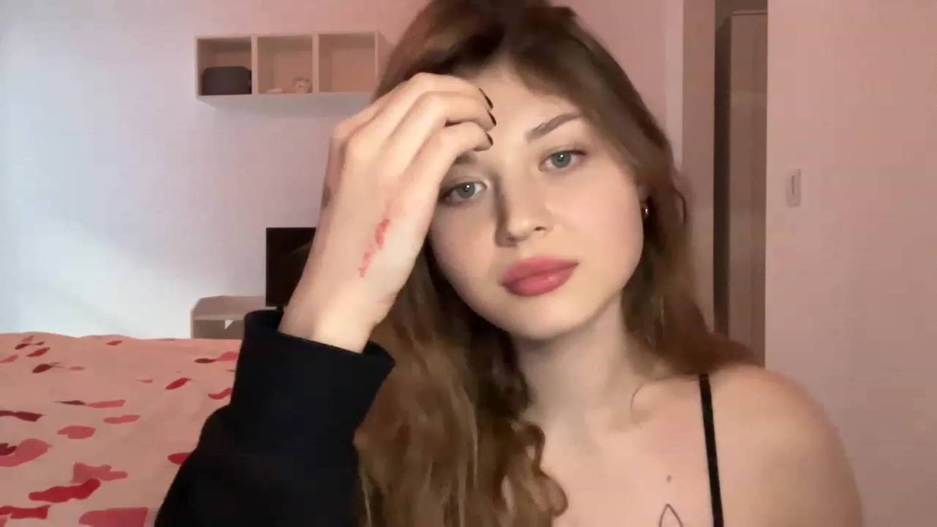 Gallery image thumbnail from Coconut_dream's myfreecams stream on, 05/13/2023, 16:28 image 5 of 20