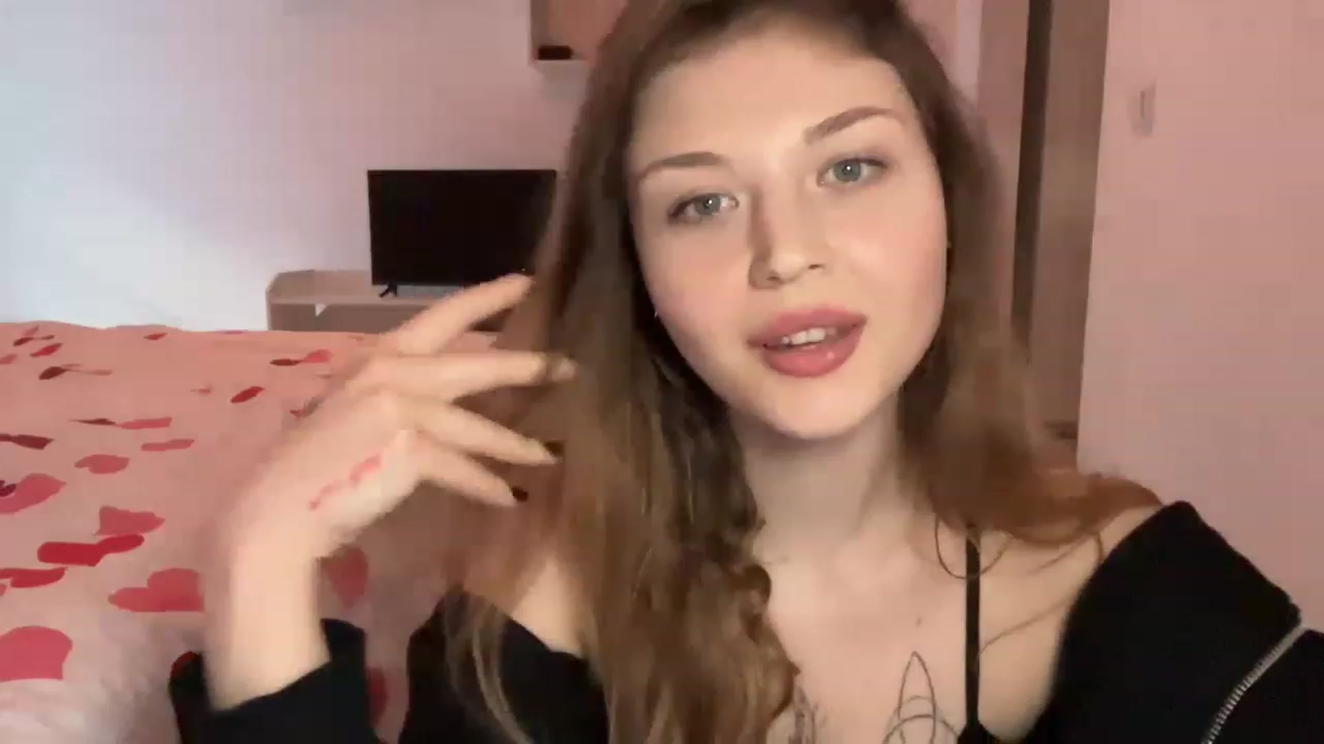 Gallery image thumbnail from Coconut_dream's myfreecams stream on, 05/13/2023, 16:28 image 13 of 20