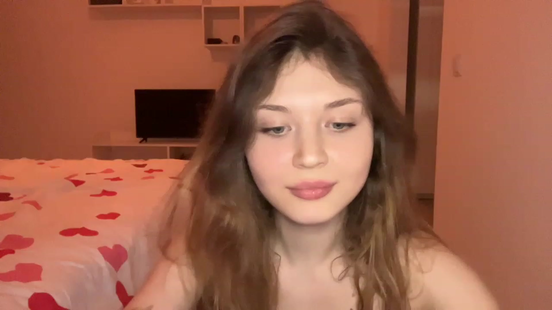 Gallery image thumbnail from Coconut_dream's myfreecams stream on, 05/13/2023, 18:31 image 5 of 20