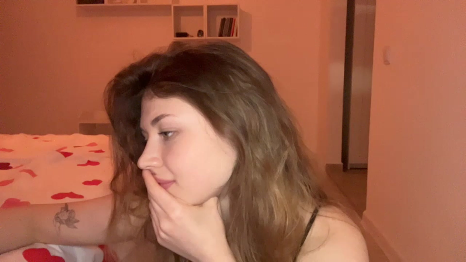Gallery image thumbnail from Coconut_dream's myfreecams stream on, 05/13/2023, 18:53 image 7 of 20
