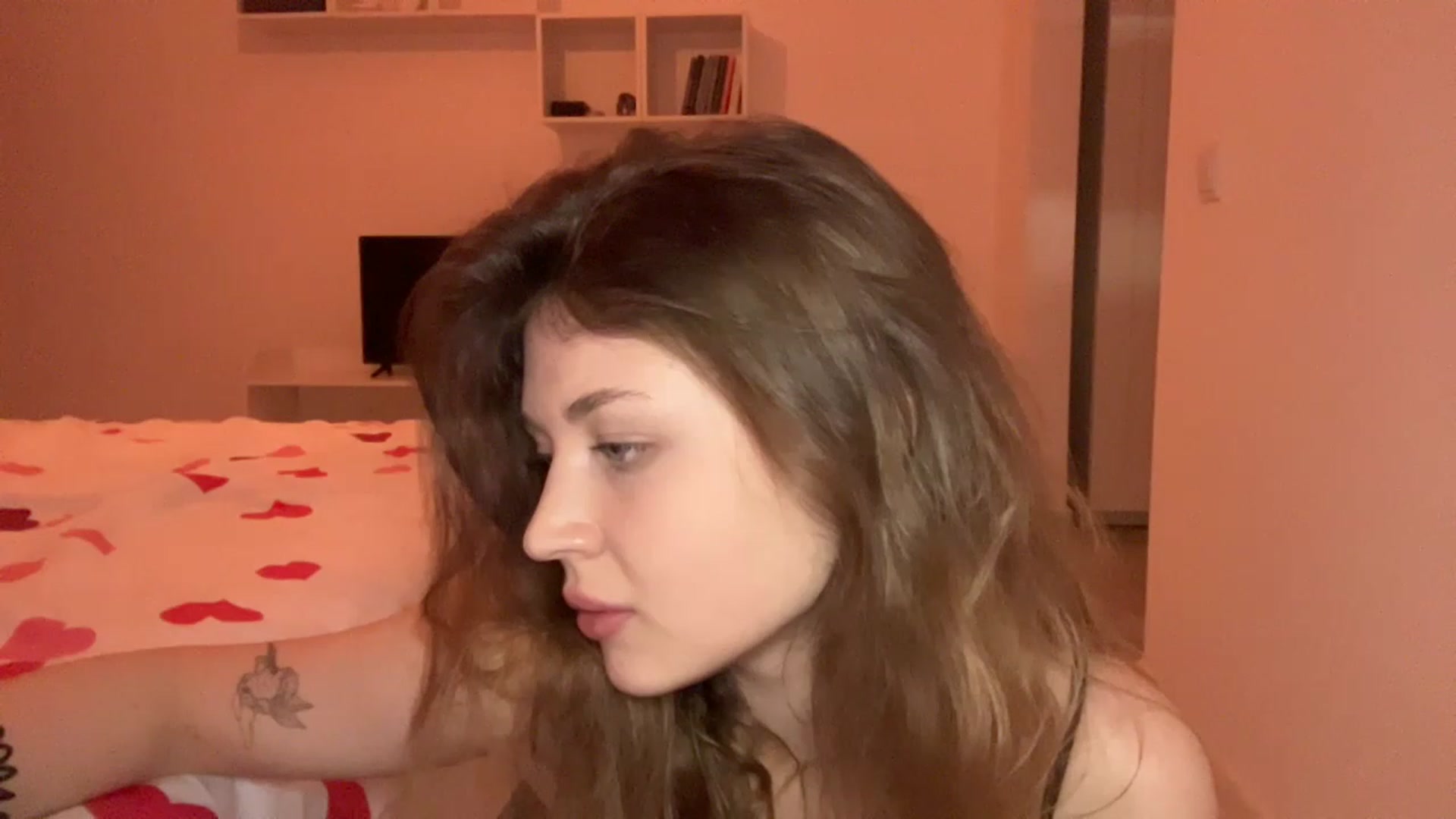 Gallery image thumbnail from Coconut_dream's myfreecams stream on, 05/13/2023, 18:53 image 8 of 20